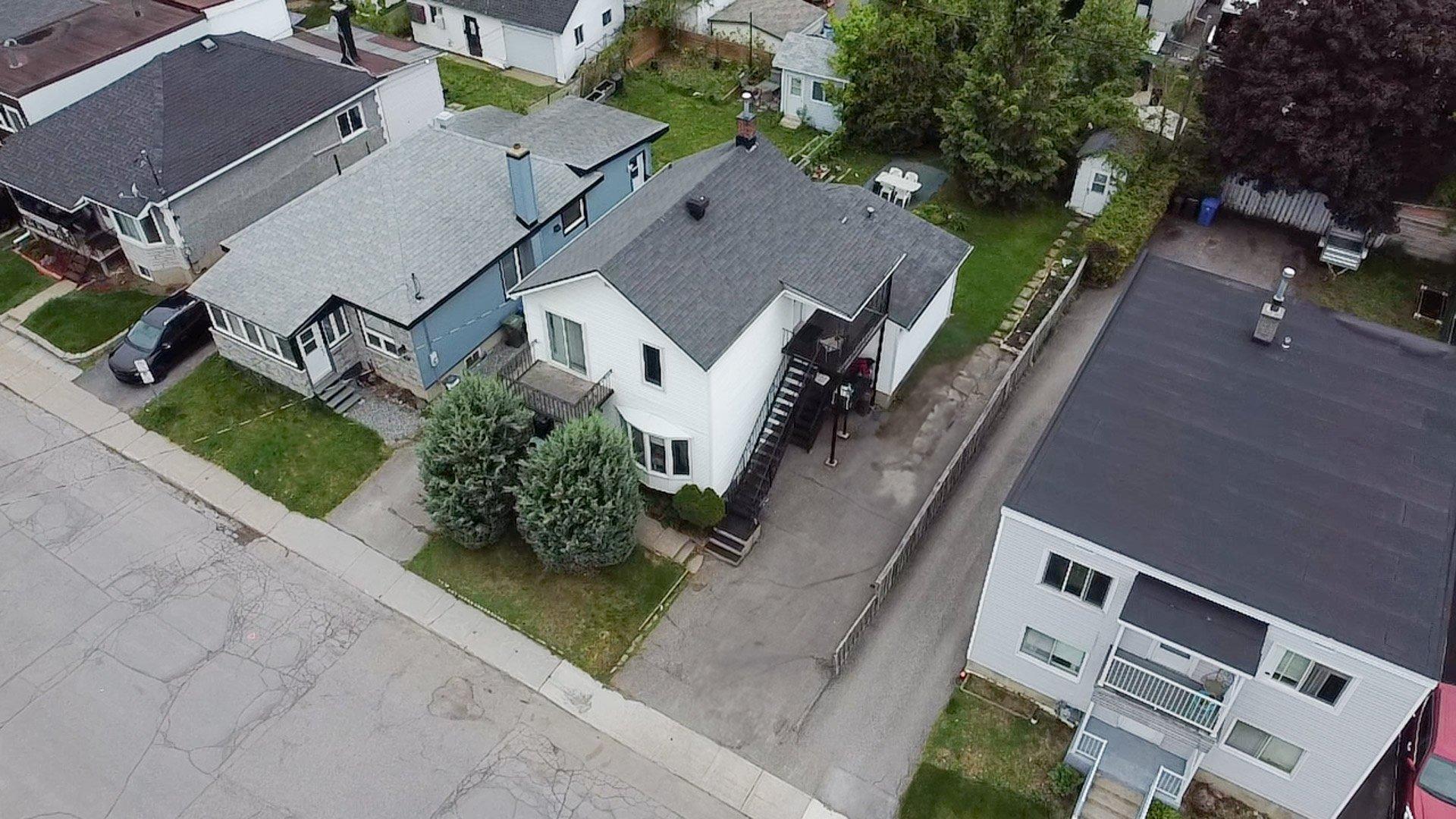 









76


Rue Nicolet

,
Gatineau (Hull),




QC
J8T2Y6

