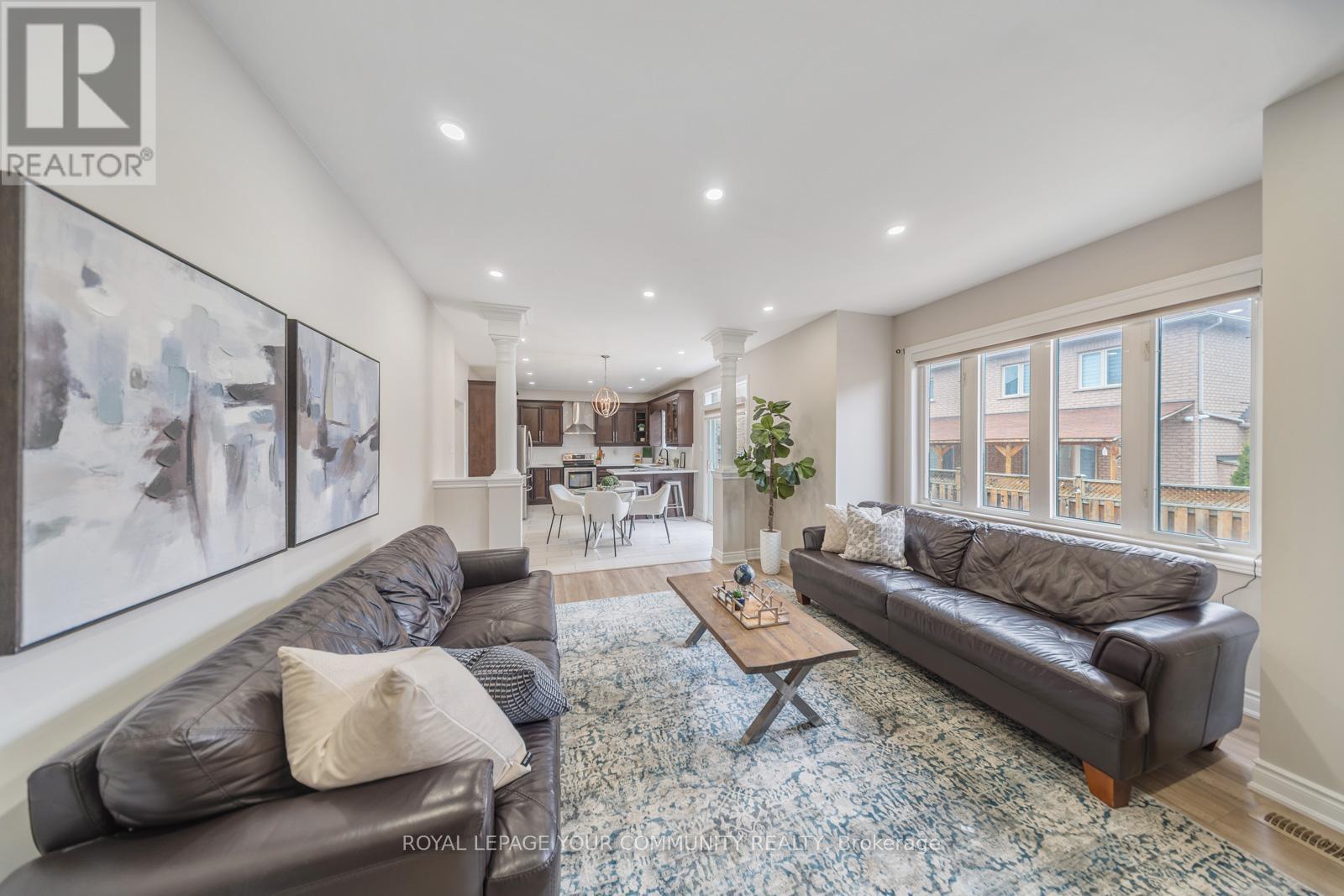 












15 PIKA TRAIL

,
Brampton,




Ontario
L6R2Y1

