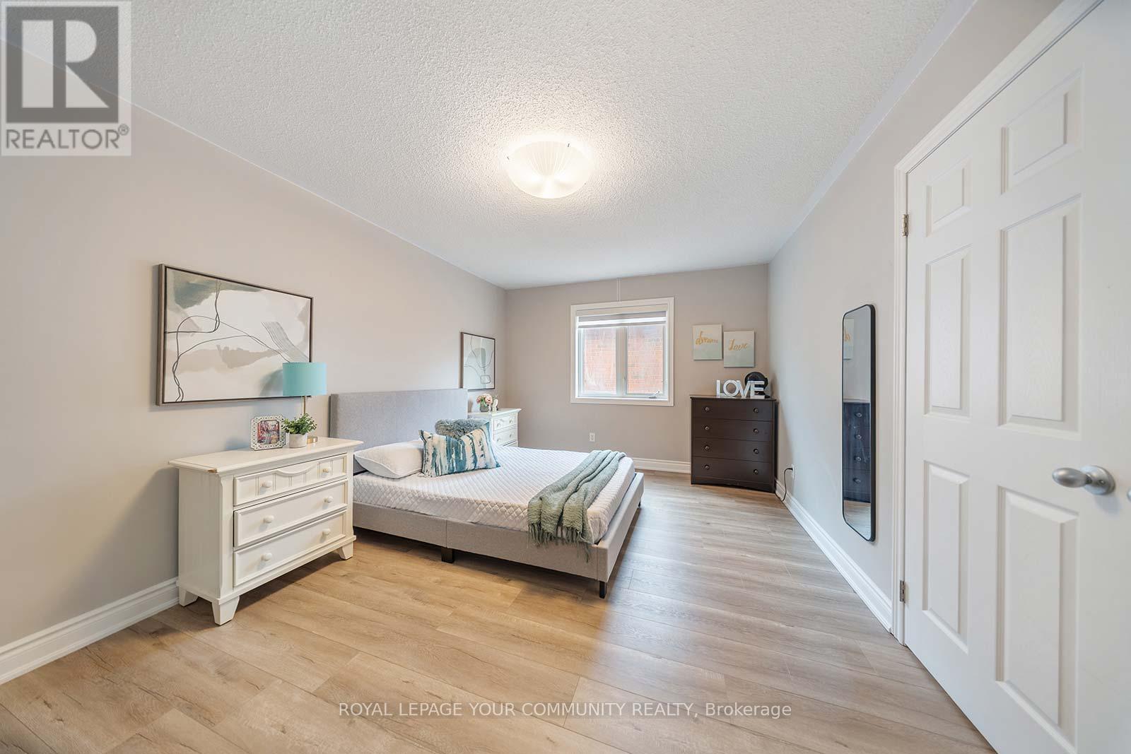 












15 PIKA TRAIL

,
Brampton,




Ontario
L6R2Y1


