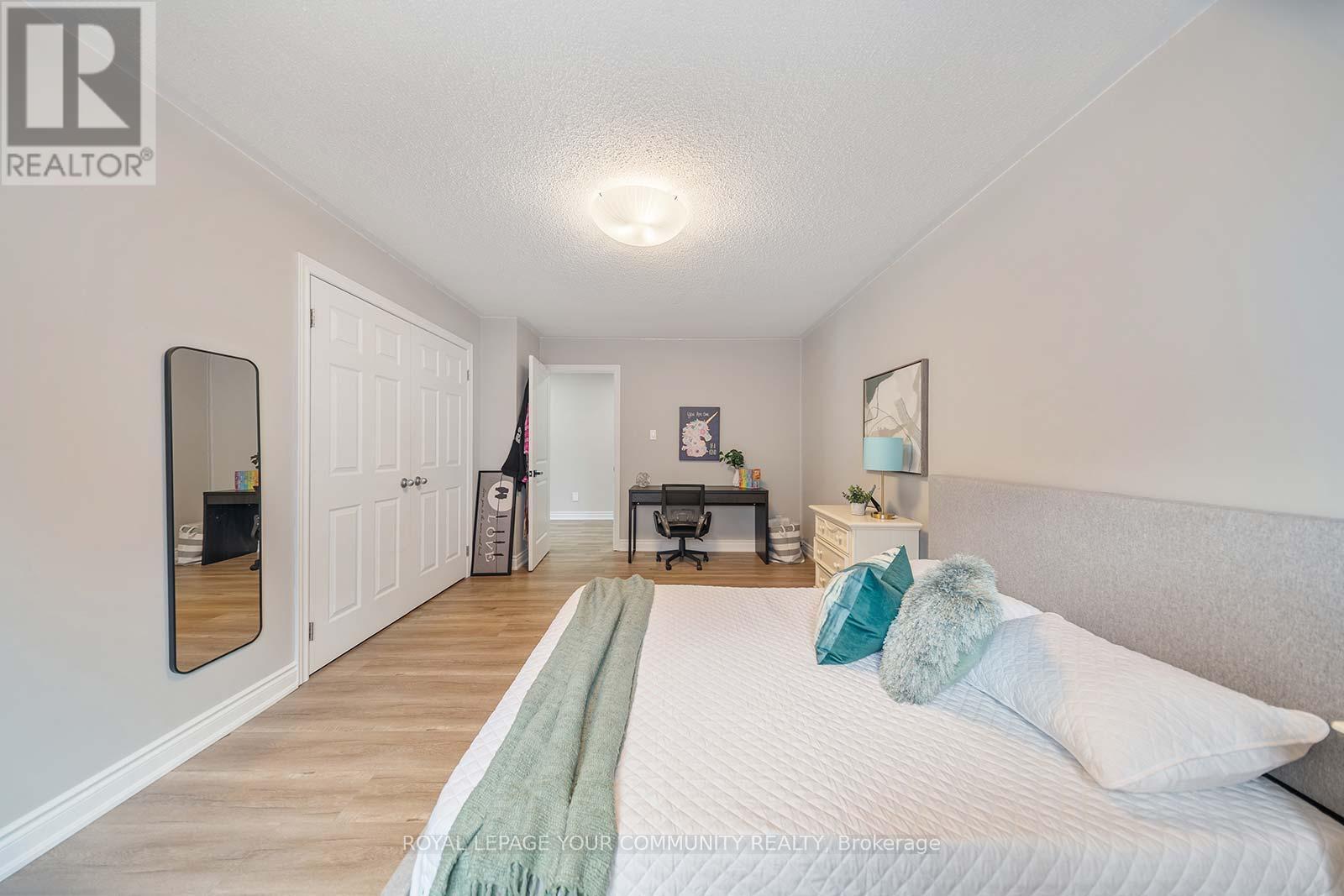 












15 PIKA TRAIL

,
Brampton,




Ontario
L6R2Y1

