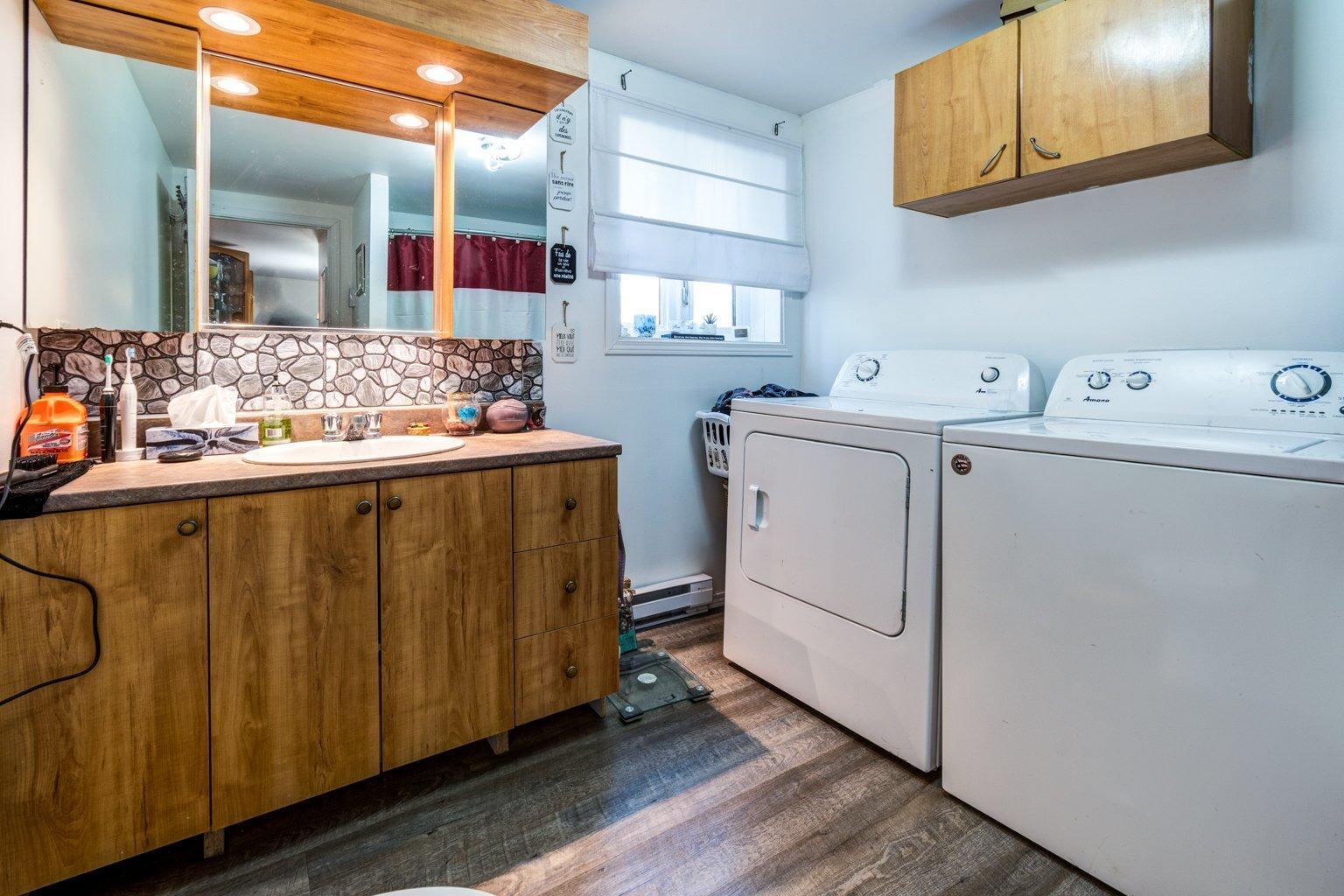 









201

 - 203


Rue Tessier

,
Lefebvre,




QC
J0H2C0

