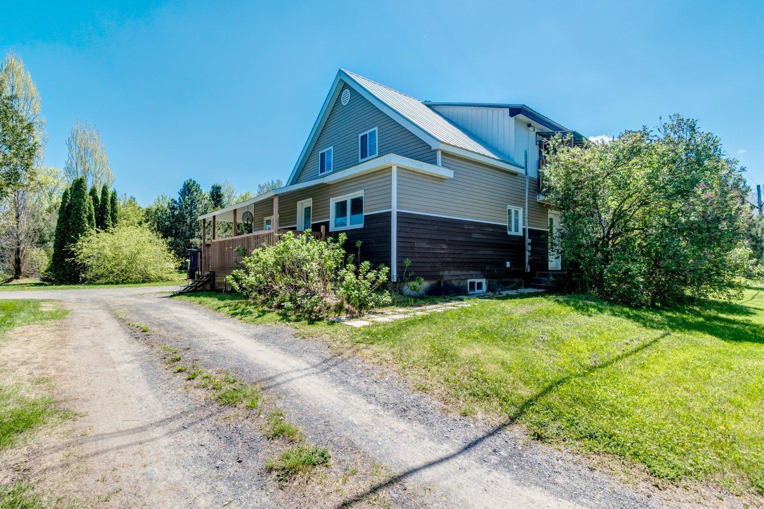 









201

 - 203


Rue Tessier

,
Lefebvre,




QC
J0H2C0

