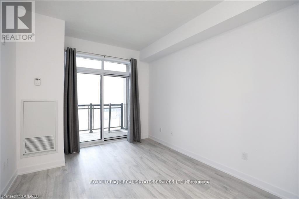 












714 - 2486 OLD BRONTE ROAD

,
Oakville,




Ontario
L6M4J2

