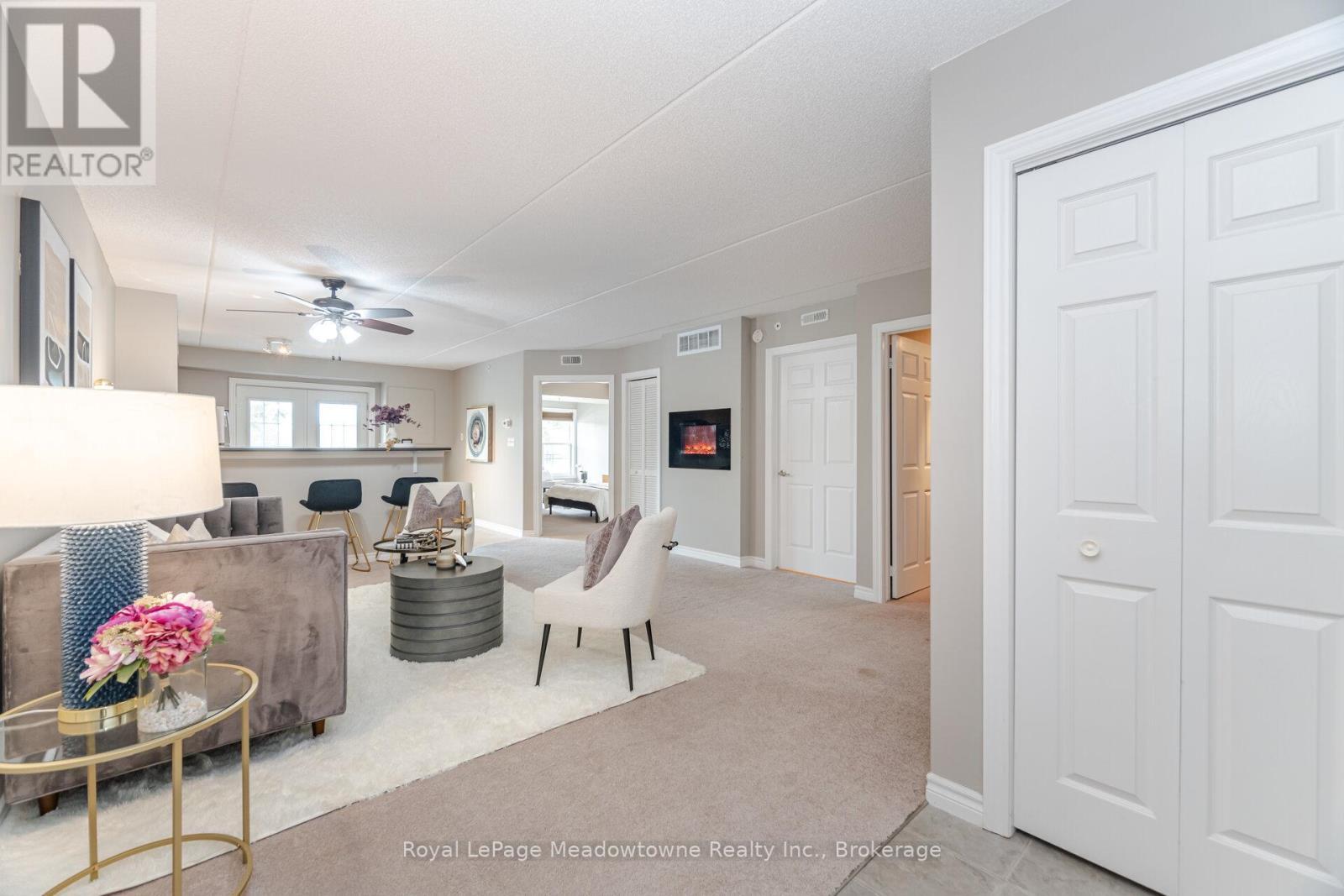 












105 - 1370 MAIN STREET E

,
Milton (DE Dempsey),




Ontario
L9T7S8

