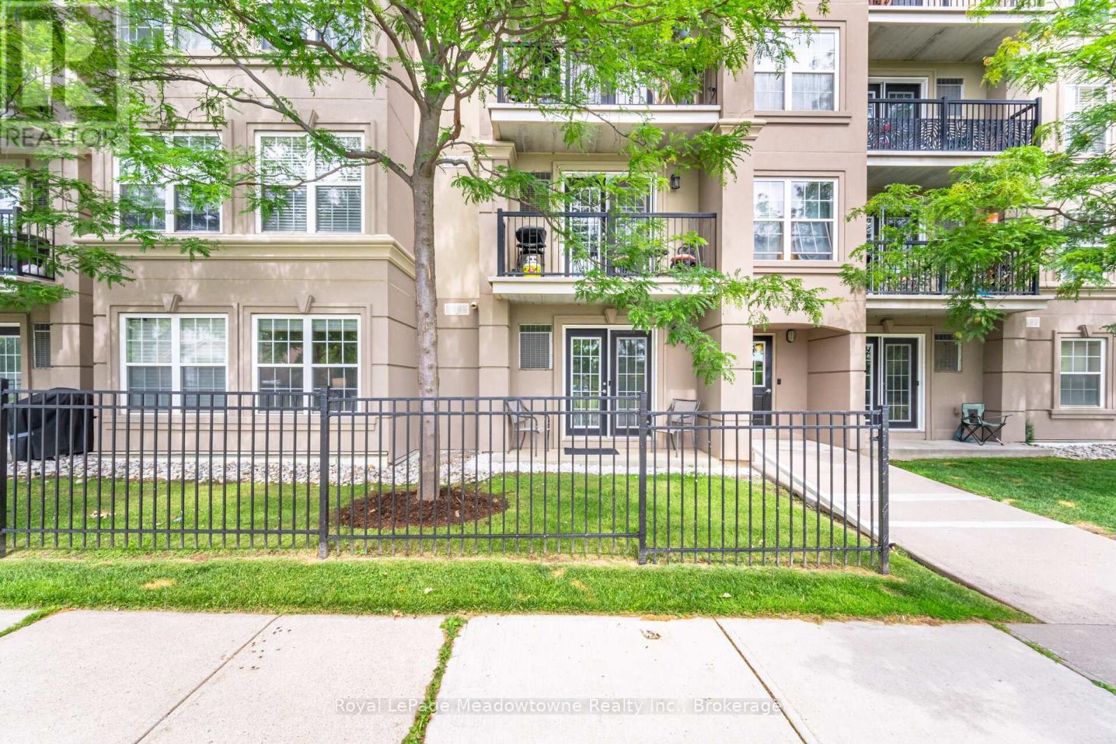 












105 - 1370 MAIN STREET E

,
Milton (DE Dempsey),




Ontario
L9T7S8

