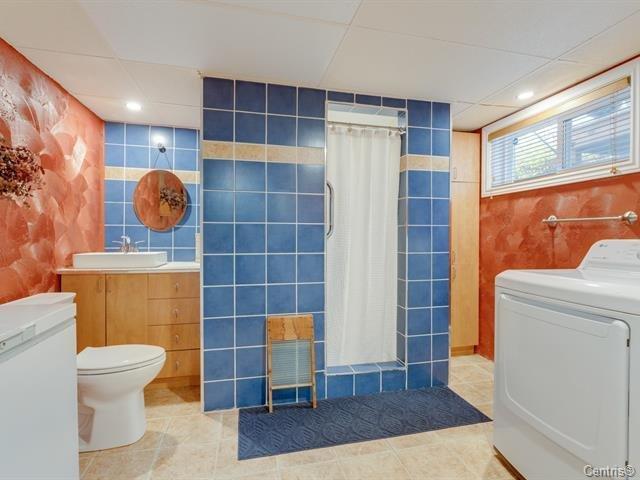 









550


Rue des Pluviers

,
Gatineau (Gatineau),




QC
J8R2V2


