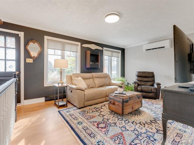 









550


Rue des Pluviers

,
Gatineau (Gatineau),




QC
J8R2V2

