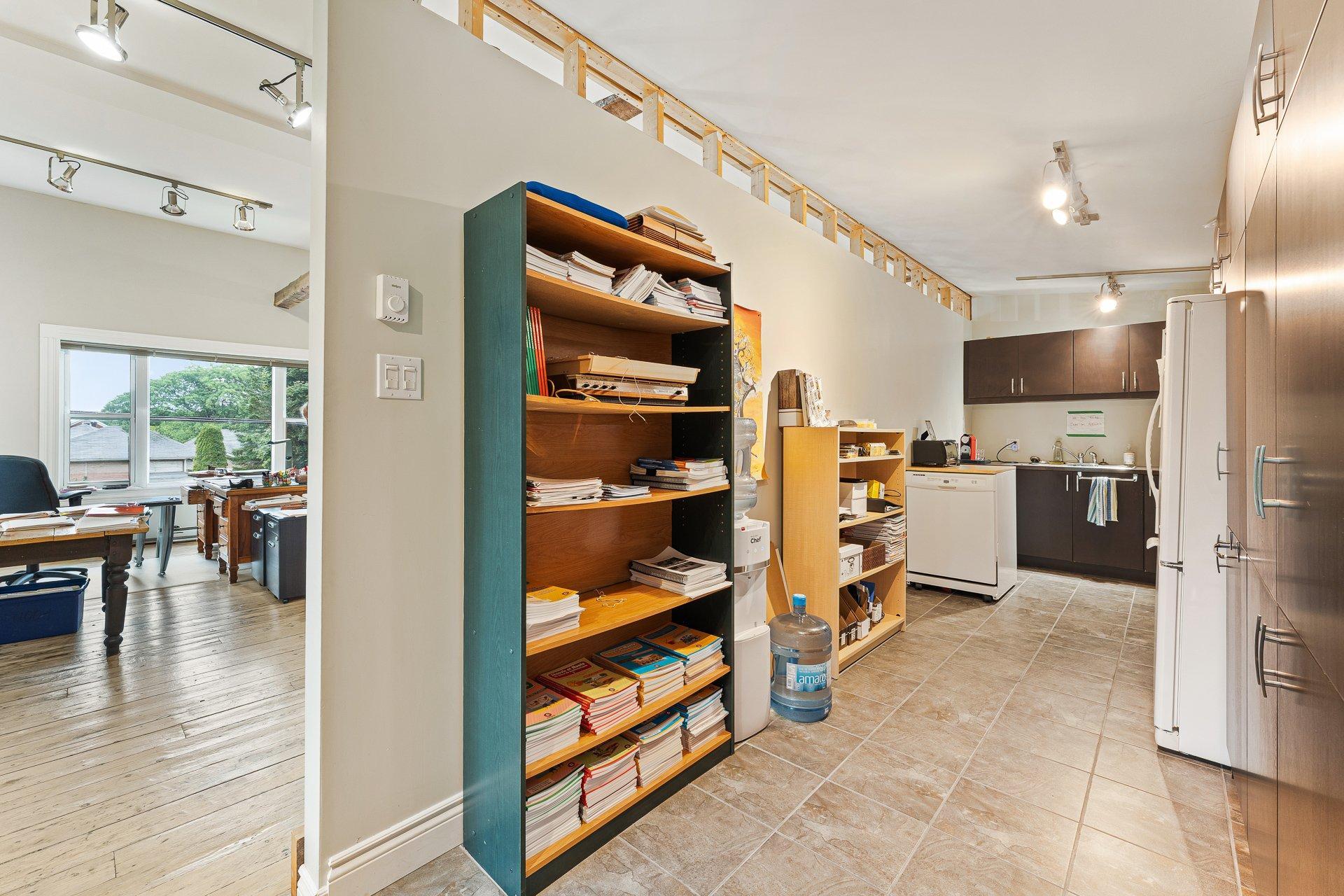 









109


Ch. Favreau

,
Dunham,




QC
J0E1M0

