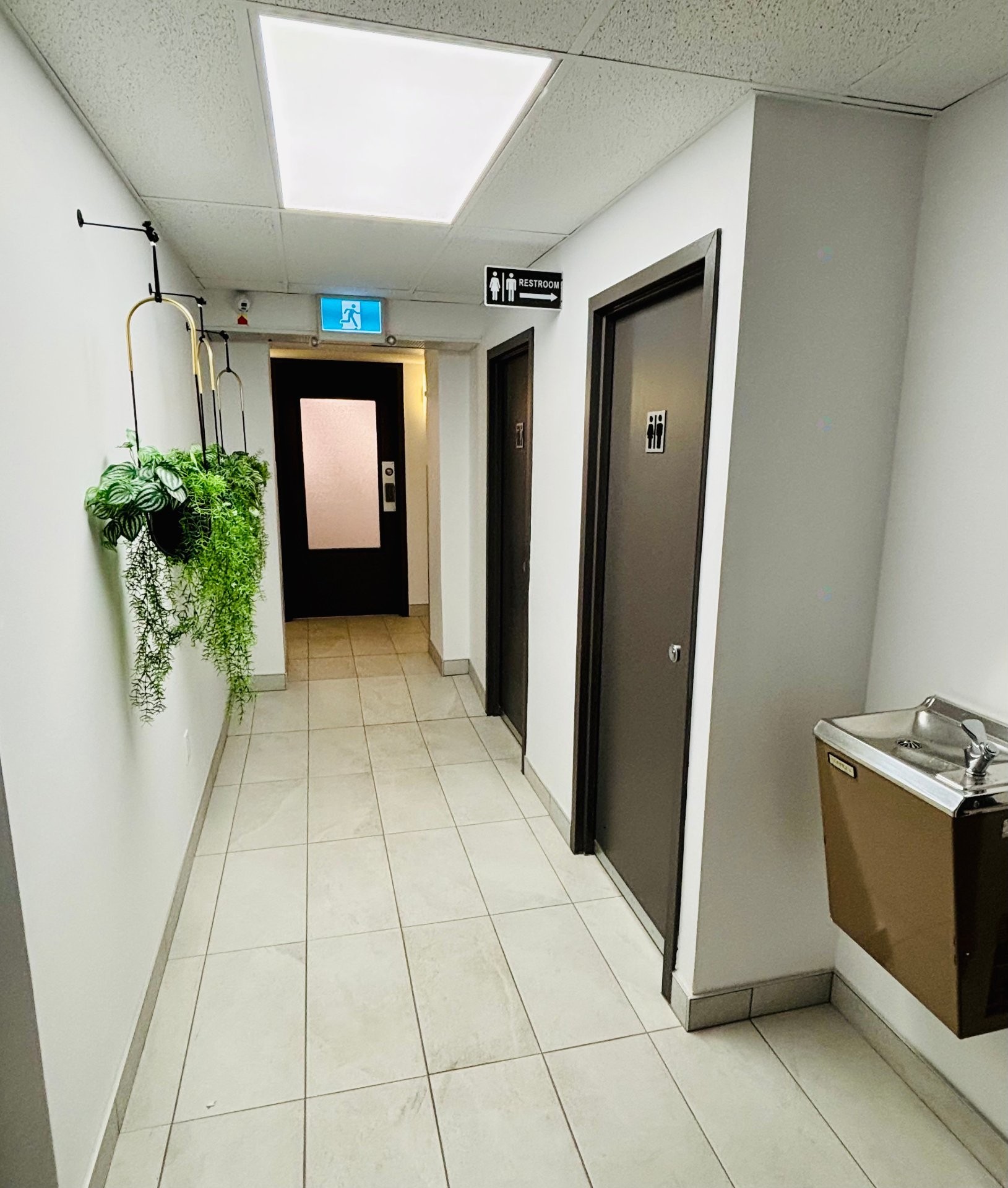 









1625

 - 1635


Rue De Salaberry

,
Montréal (Ahuntsic-Cartierville),




QC
H3M1K3

