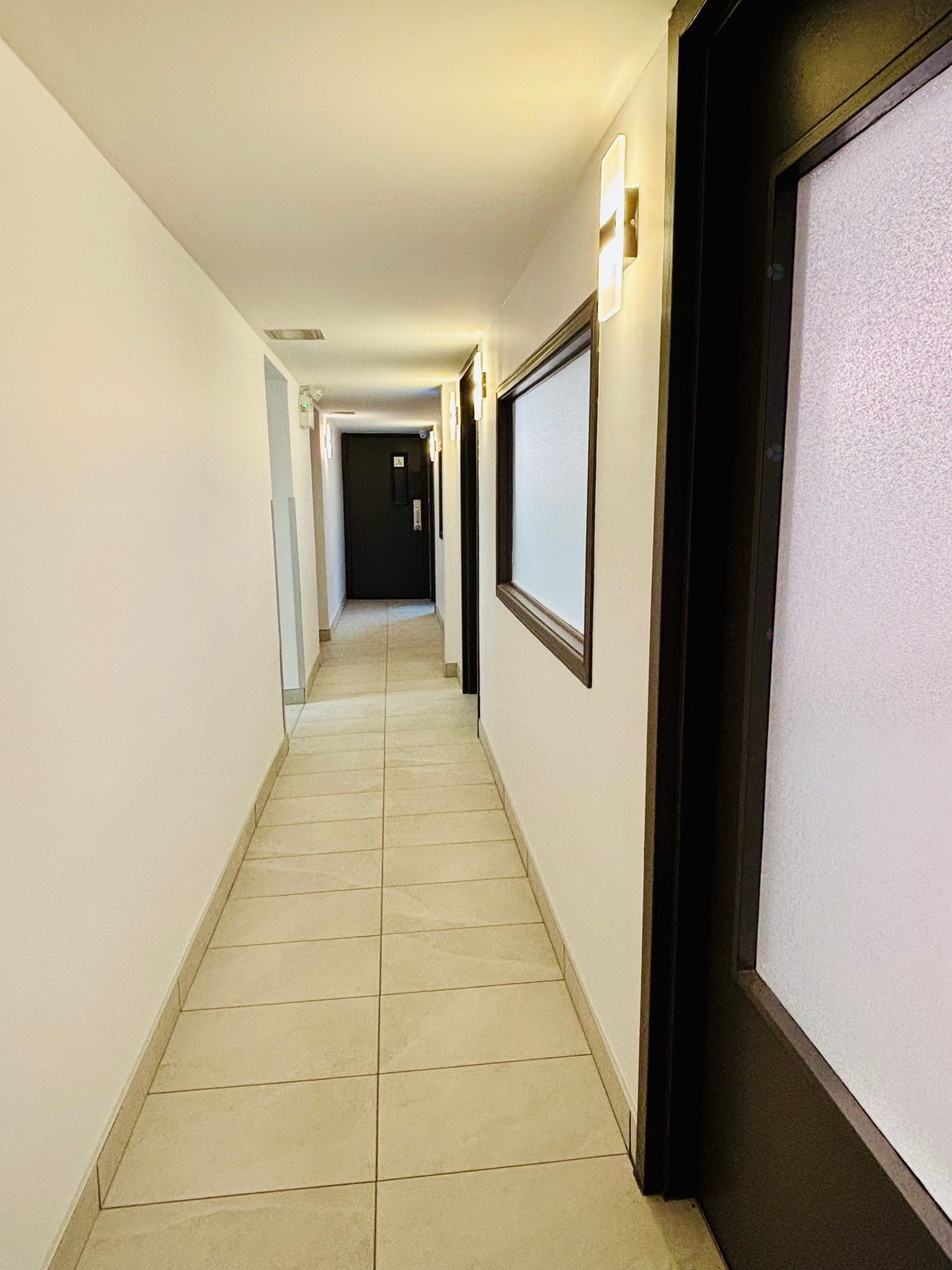 









1625

 - 1635


Rue De Salaberry

,
Montréal (Ahuntsic-Cartierville),




QC
H3M1K3

