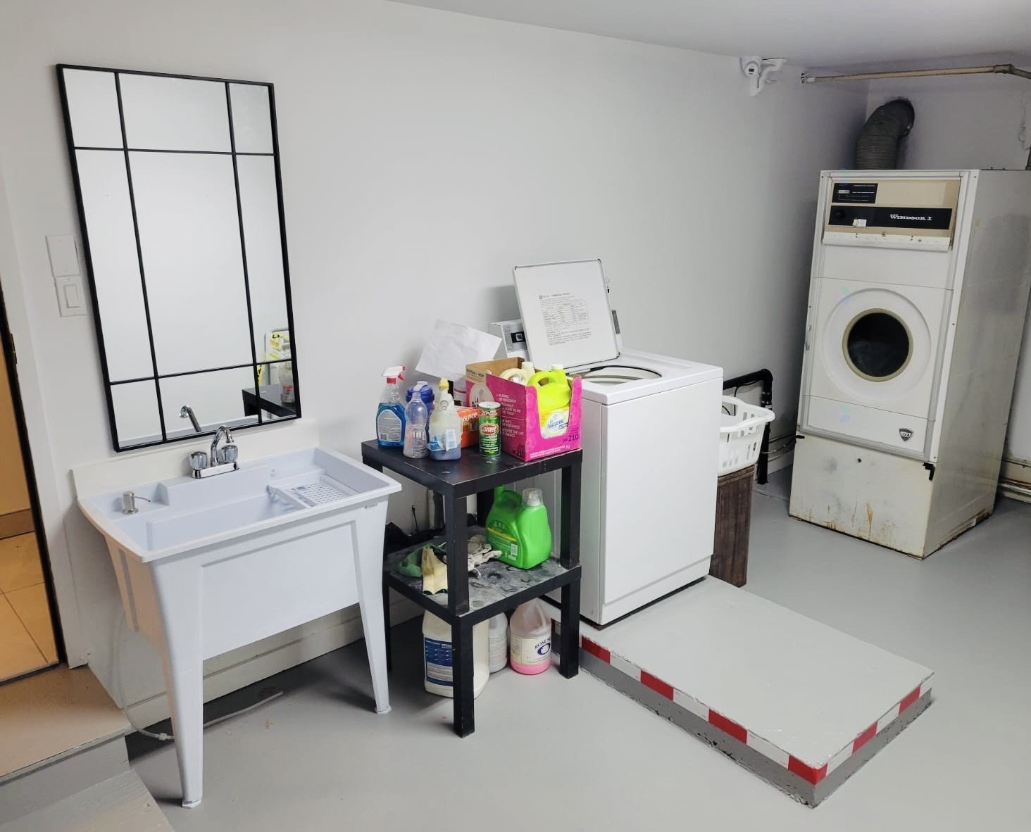 









1625

 - 1635


Rue De Salaberry

,
Montréal (Ahuntsic-Cartierville),




QC
H3M1K3

