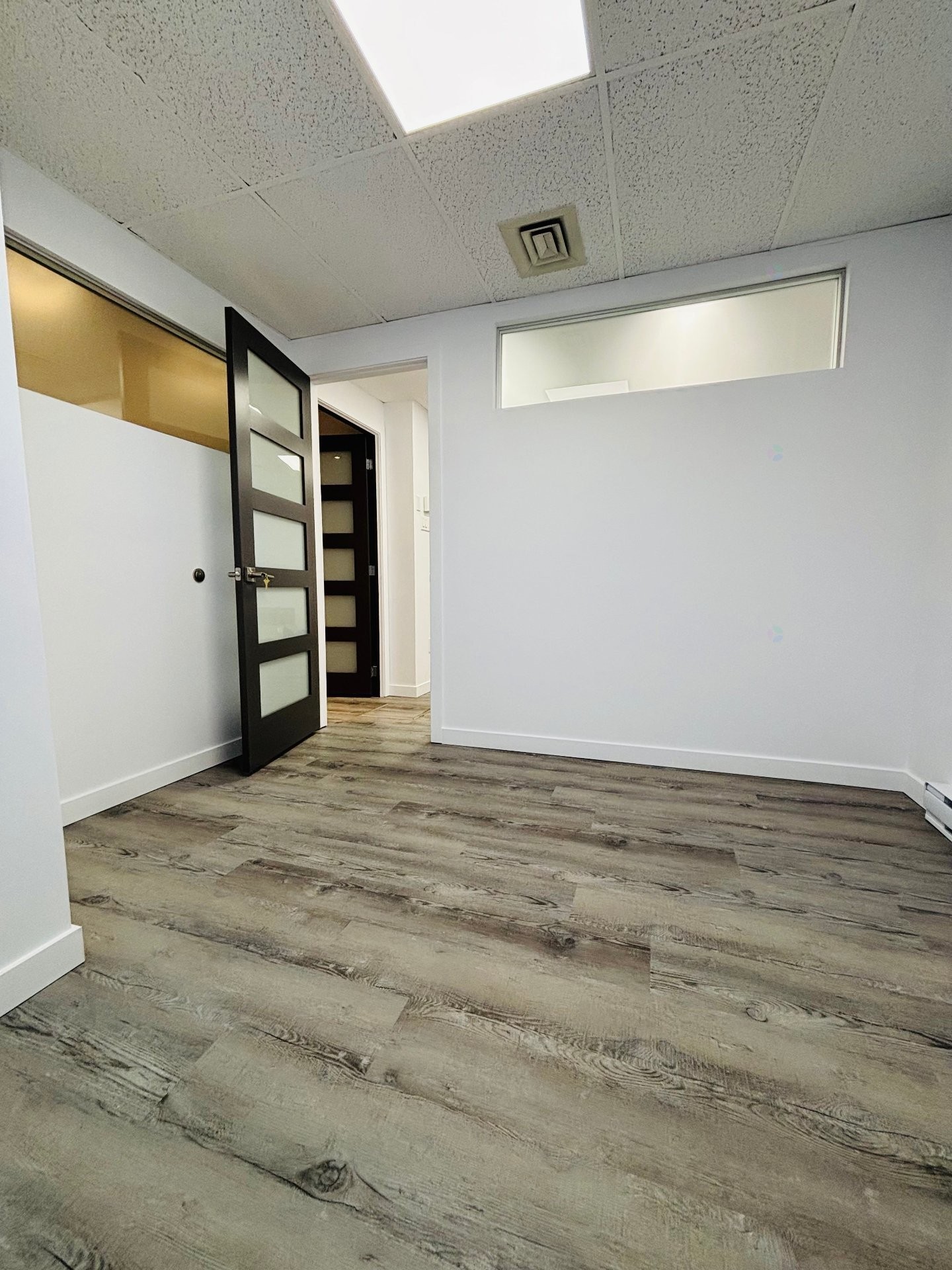 









1625

 - 1635


Rue De Salaberry

,
Montréal (Ahuntsic-Cartierville),




QC
H3M1K3


