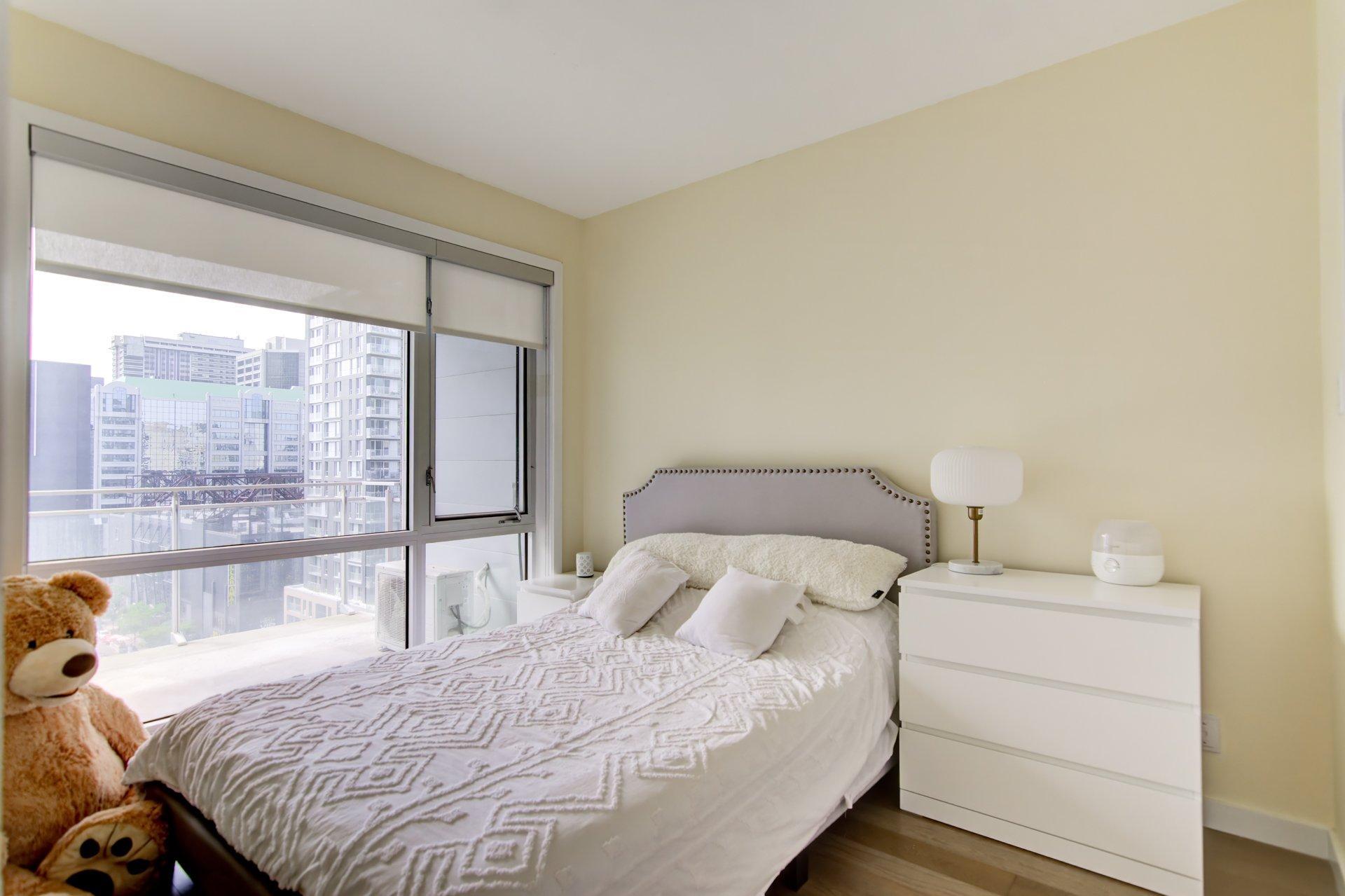 









2117


Rue Tupper

, 1406,
Montréal (Ville-Marie),




QC
H3H0B2

