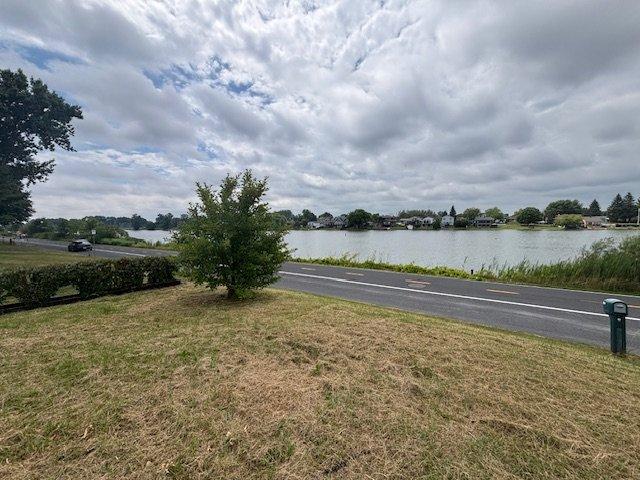 









308


Rue Ste-Thérèse

,
Saint-Jean-sur-Richelieu,




QC
J2W2H2

