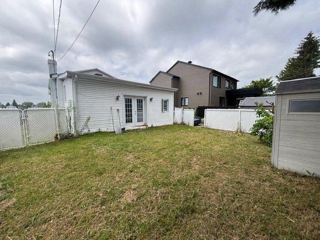 









308


Rue Ste-Thérèse

,
Saint-Jean-sur-Richelieu,




QC
J2W2H2

