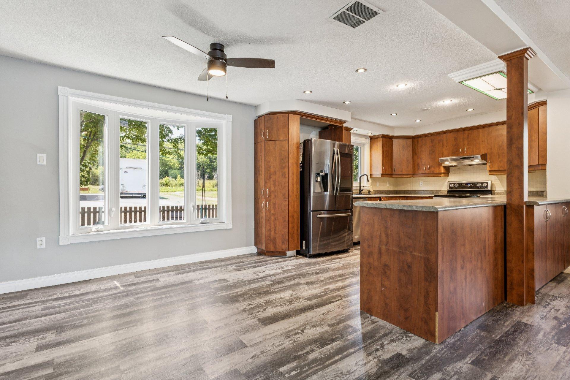 









33


Ch. de l'Orme

,
Val-des-Monts,




QC
J8N2G4

