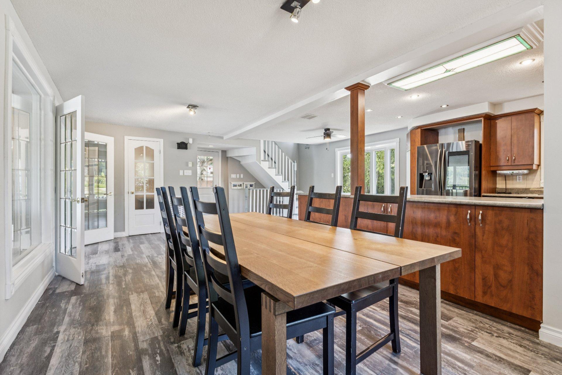 









33


Ch. de l'Orme

,
Val-des-Monts,




QC
J8N2G4

