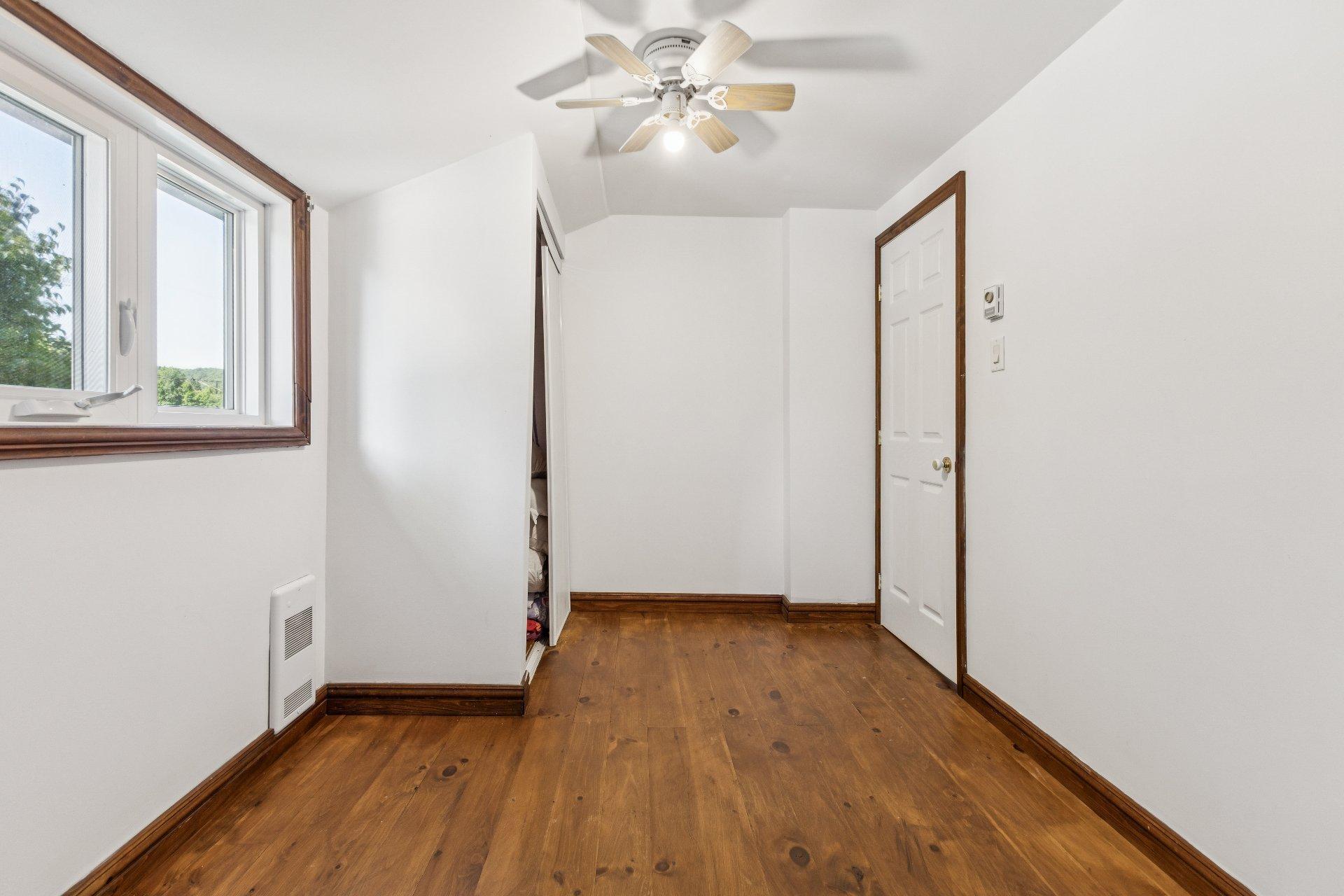









33


Ch. de l'Orme

,
Val-des-Monts,




QC
J8N2G4

