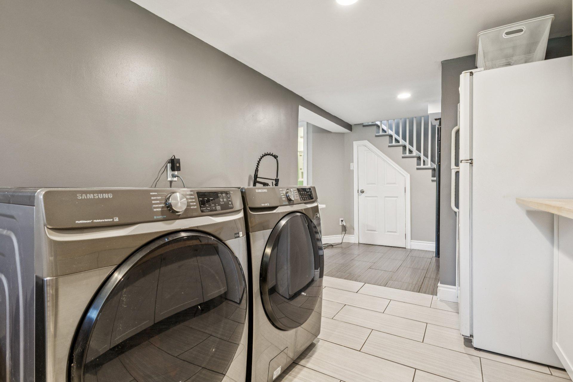 









33


Ch. de l'Orme

,
Val-des-Monts,




QC
J8N2G4


