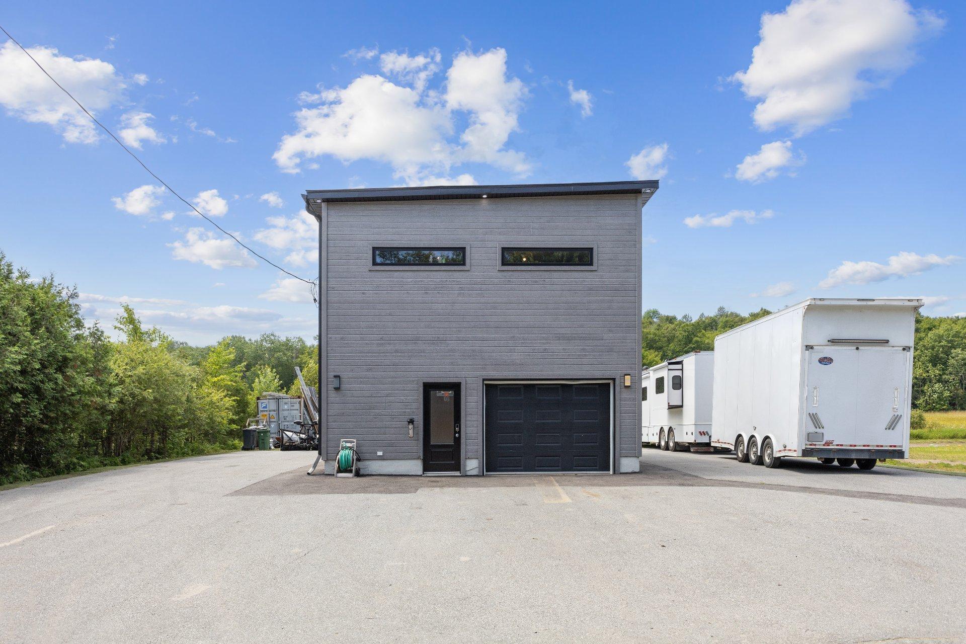 









33


Ch. de l'Orme

,
Val-des-Monts,




QC
J8N2G4

