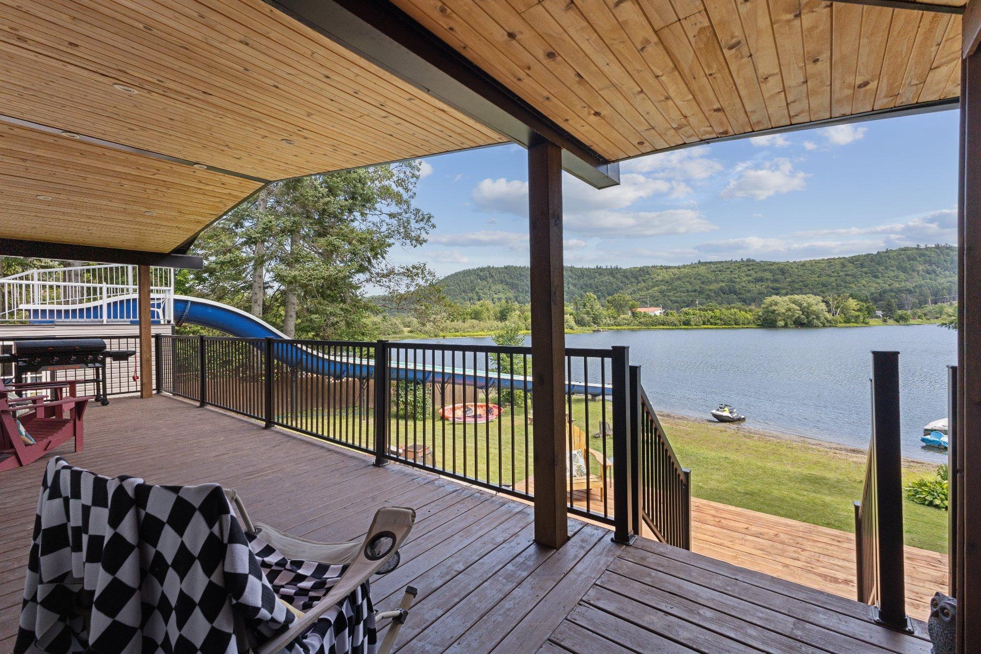 









33


Ch. de l'Orme

,
Val-des-Monts,




QC
J8N2G4

