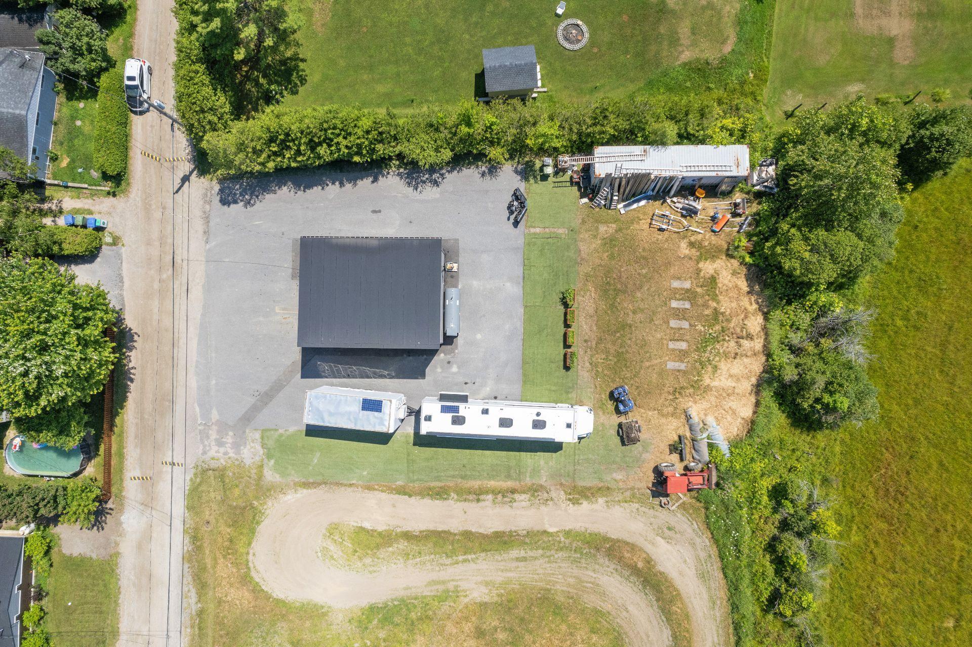 









33


Ch. de l'Orme

,
Val-des-Monts,




QC
J8N2G4

