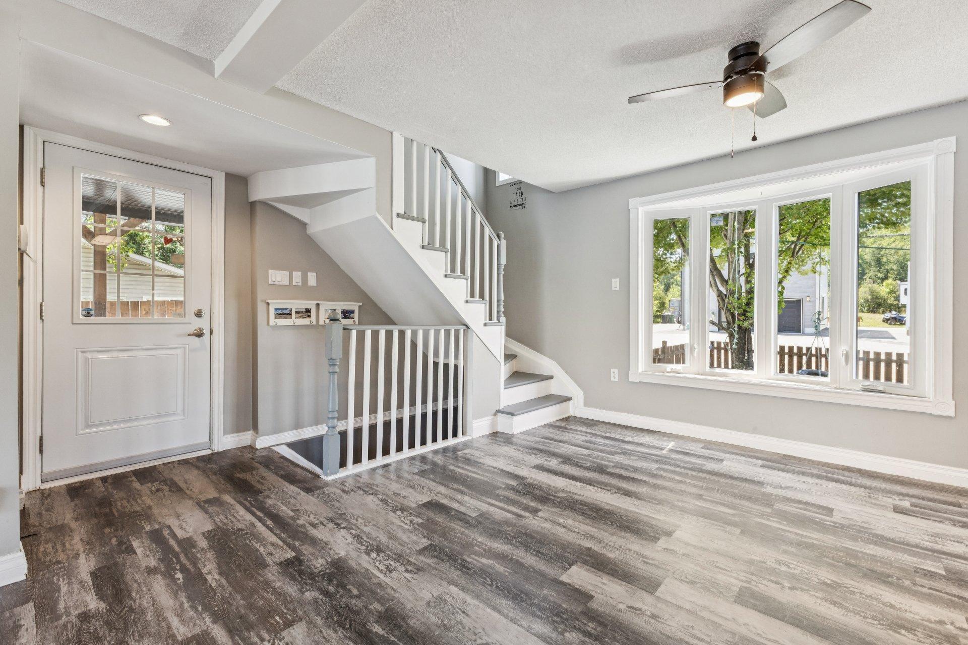









33


Ch. de l'Orme

,
Val-des-Monts,




QC
J8N2G4

