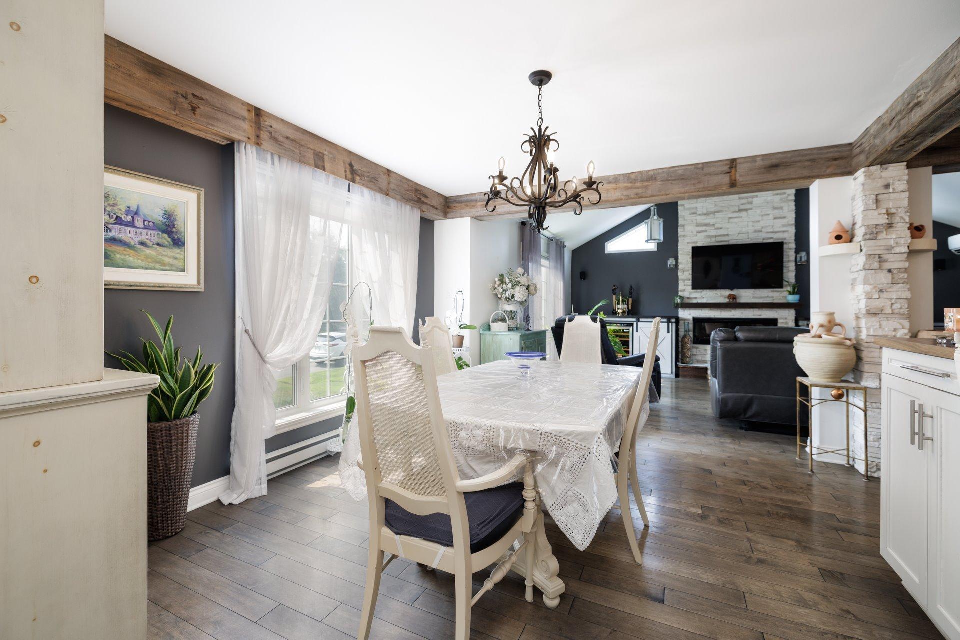 









249


38e Avenue N.

,
Saint-Zotique,




QC
J0P1Z0

