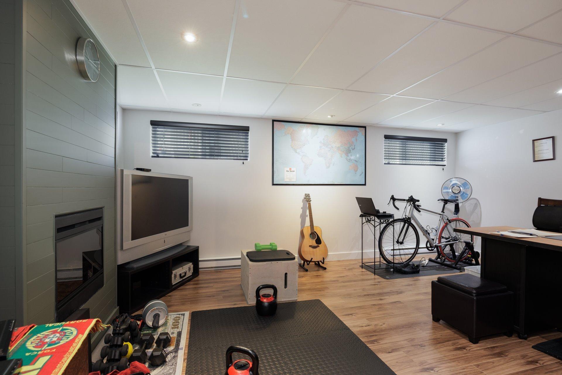 









249


38e Avenue N.

,
Saint-Zotique,




QC
J0P1Z0

