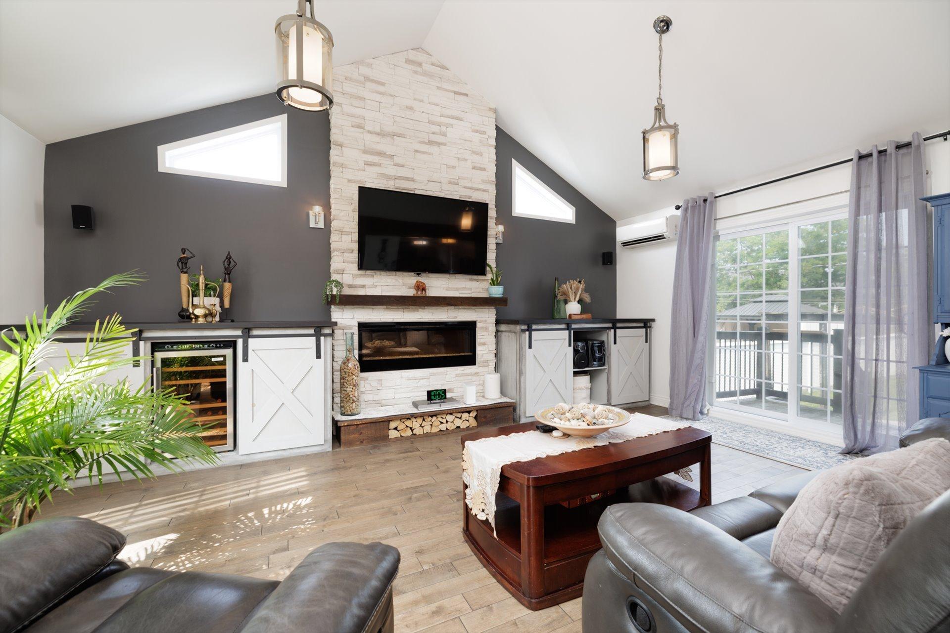 









249


38e Avenue N.

,
Saint-Zotique,




QC
J0P1Z0

