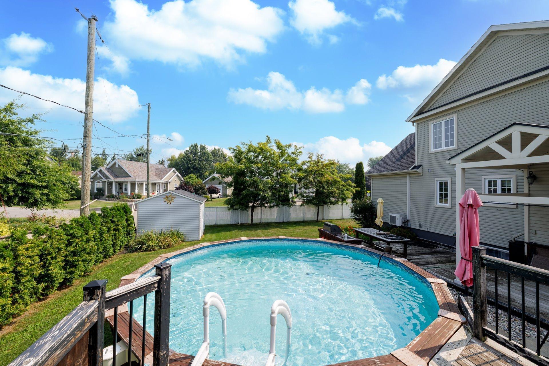 









249


38e Avenue N.

,
Saint-Zotique,




QC
J0P1Z0

