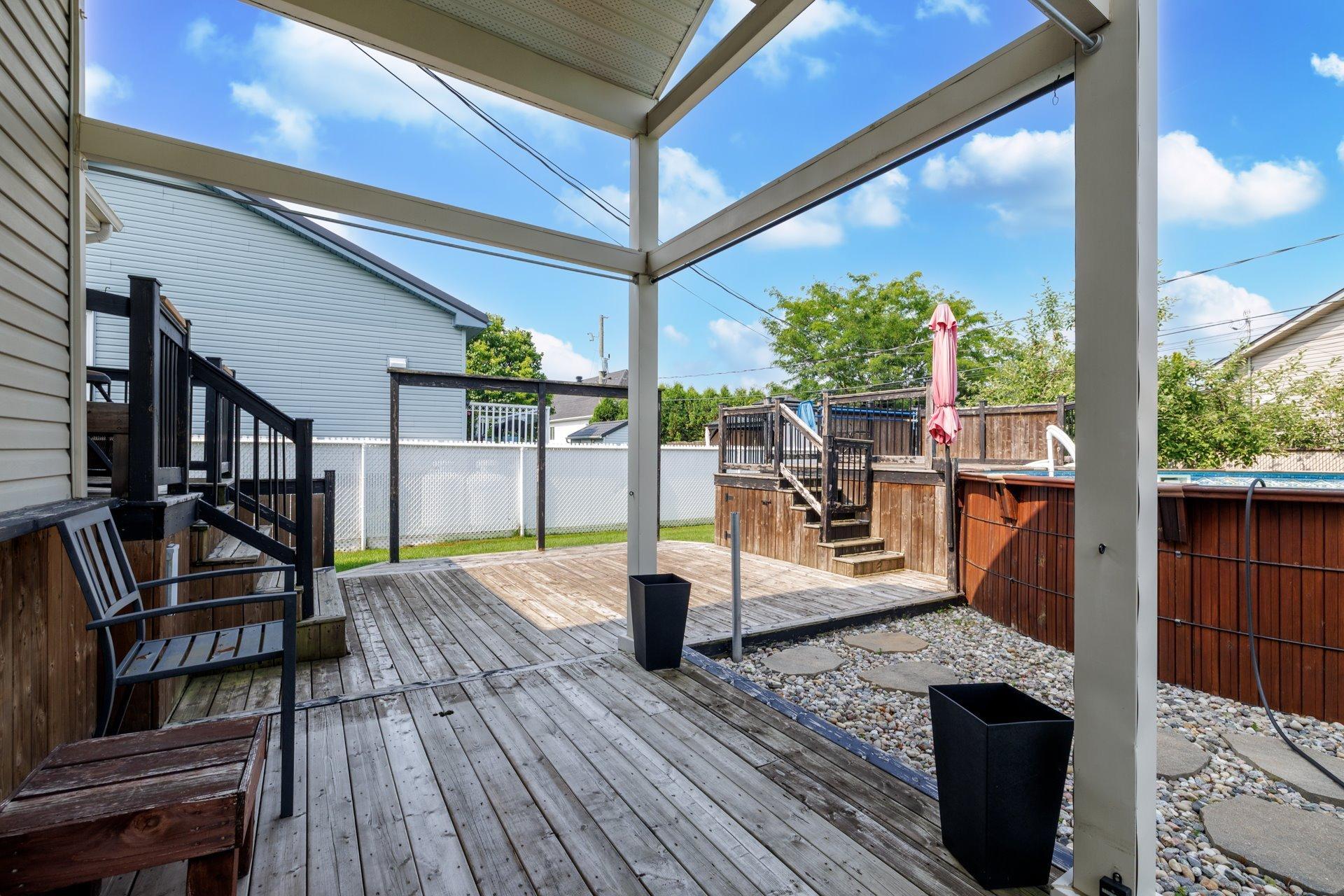 









249


38e Avenue N.

,
Saint-Zotique,




QC
J0P1Z0

