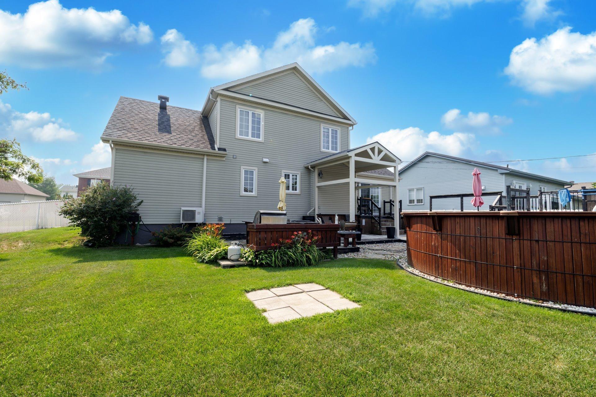 









249


38e Avenue N.

,
Saint-Zotique,




QC
J0P1Z0

