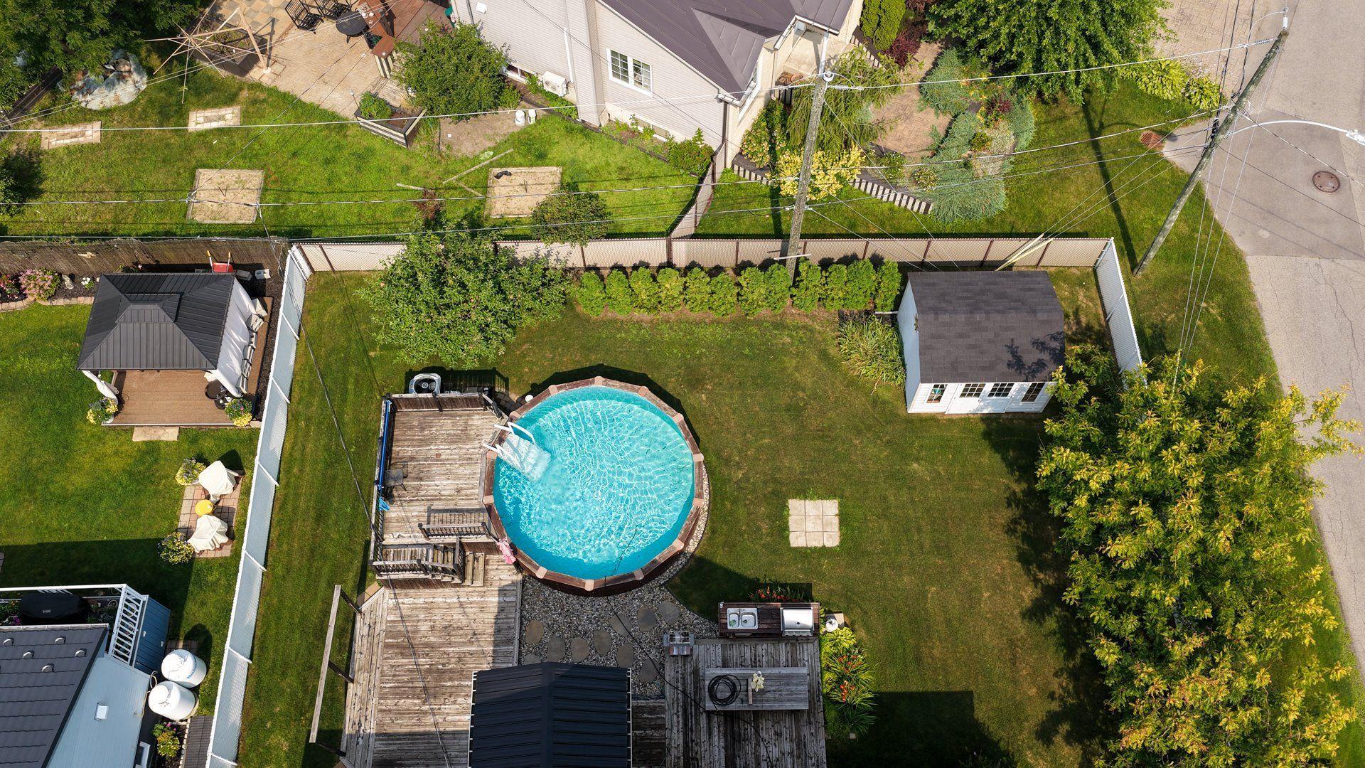 









249


38e Avenue N.

,
Saint-Zotique,




QC
J0P1Z0

