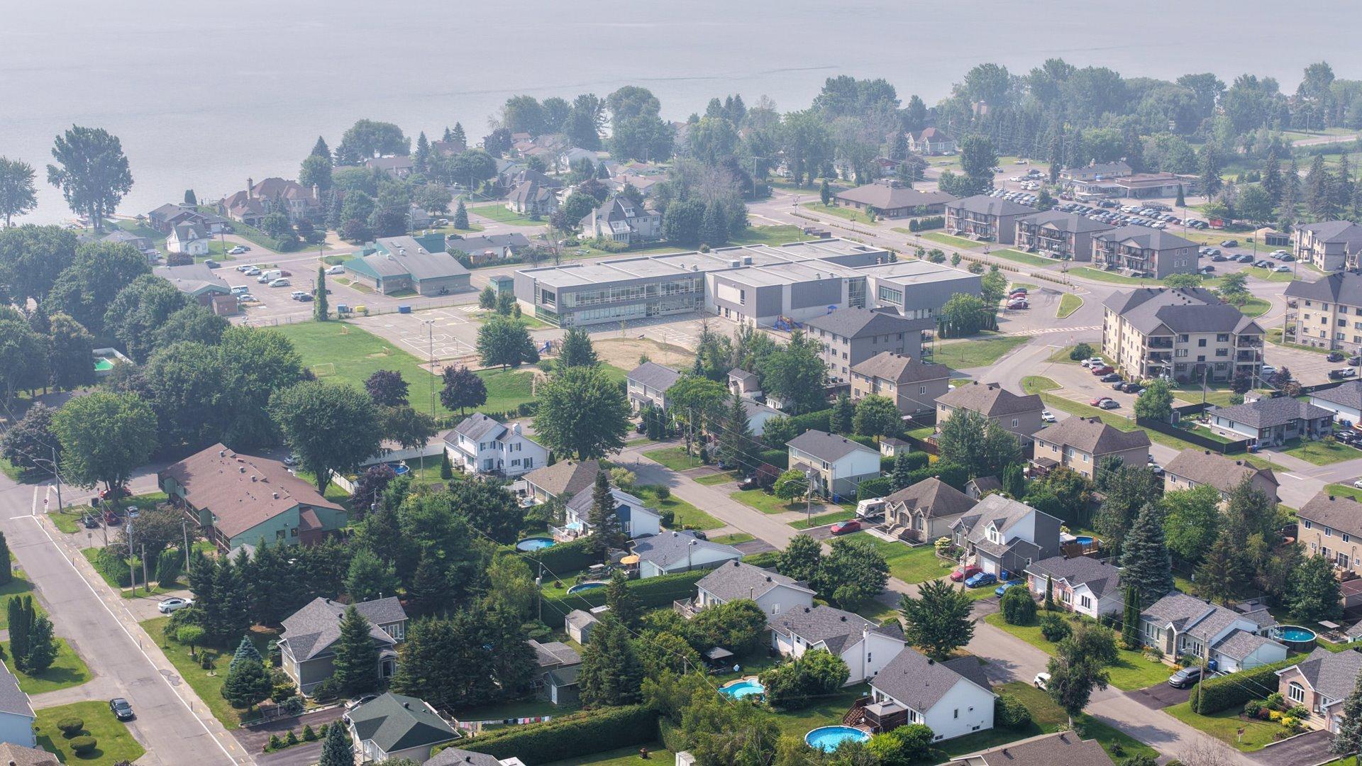 









249


38e Avenue N.

,
Saint-Zotique,




QC
J0P1Z0

