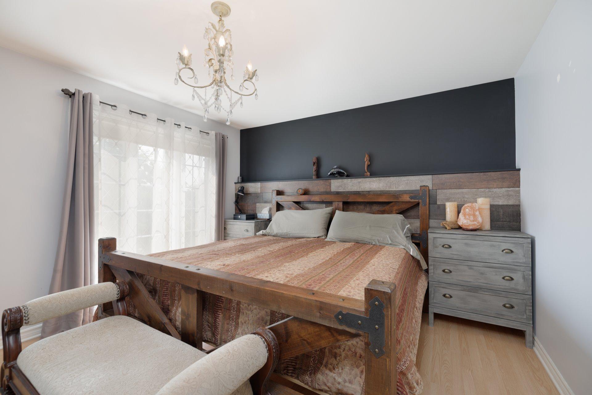 









249


38e Avenue N.

,
Saint-Zotique,




QC
J0P1Z0

