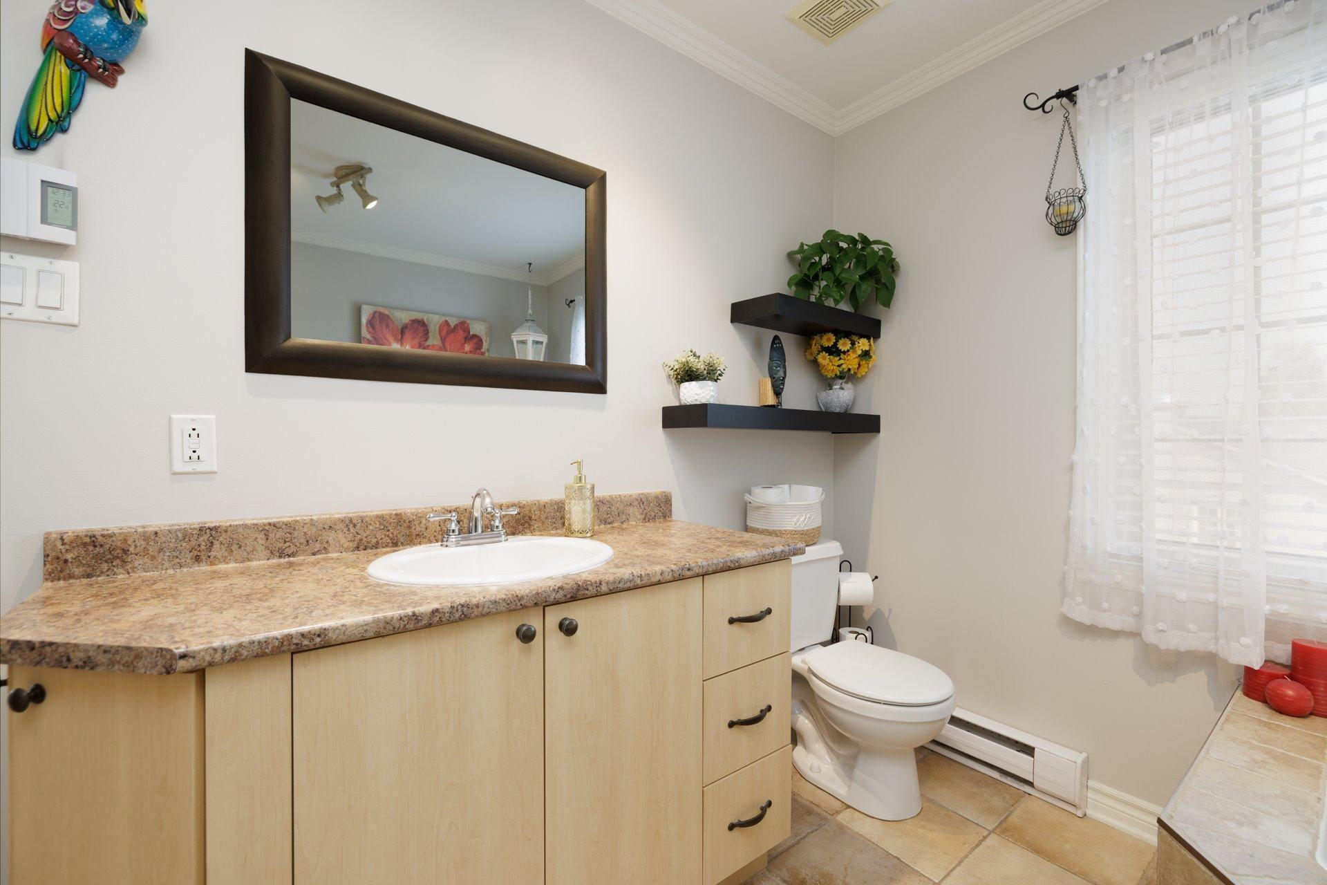 









249


38e Avenue N.

,
Saint-Zotique,




QC
J0P1Z0

