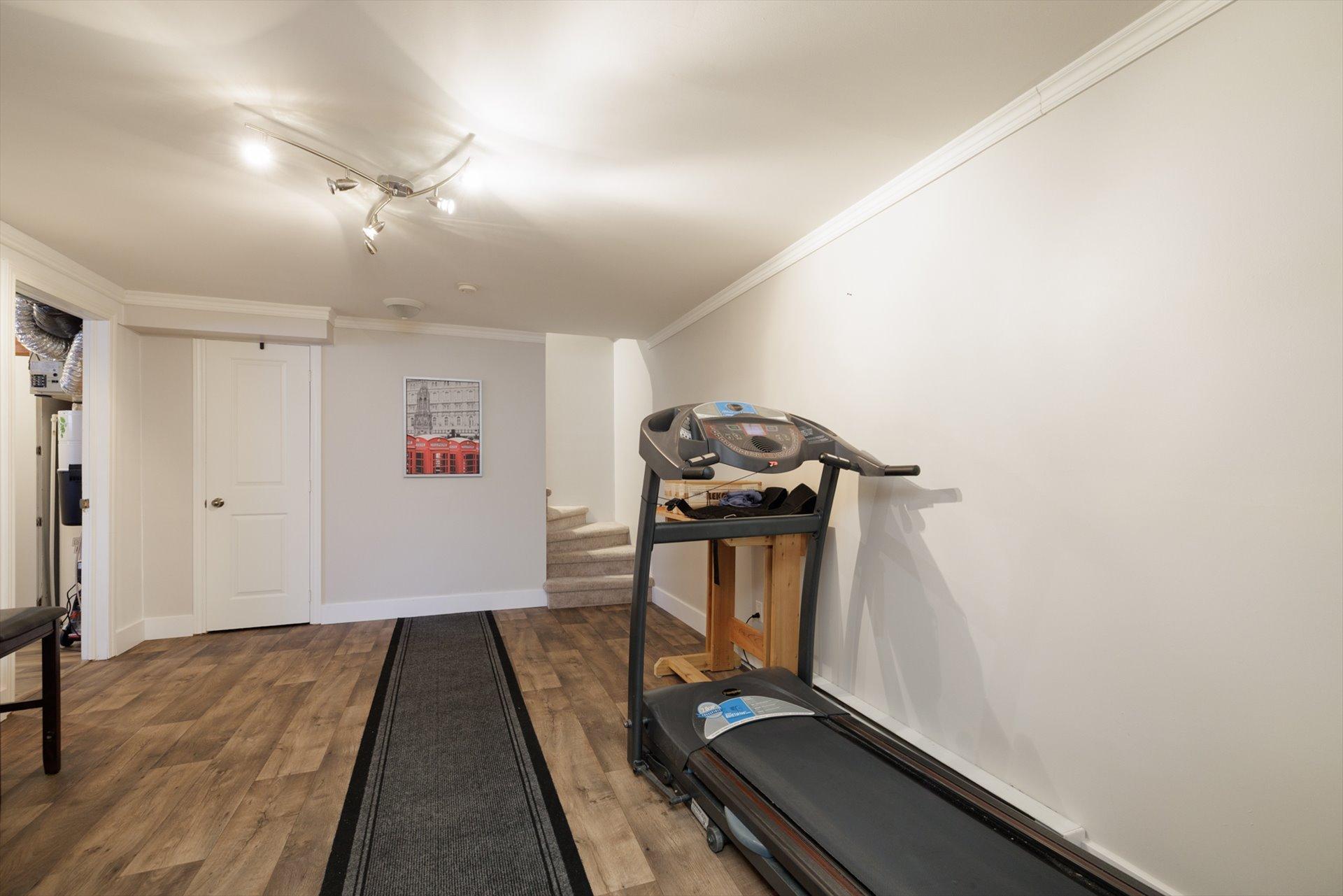 









249


38e Avenue N.

,
Saint-Zotique,




QC
J0P1Z0

