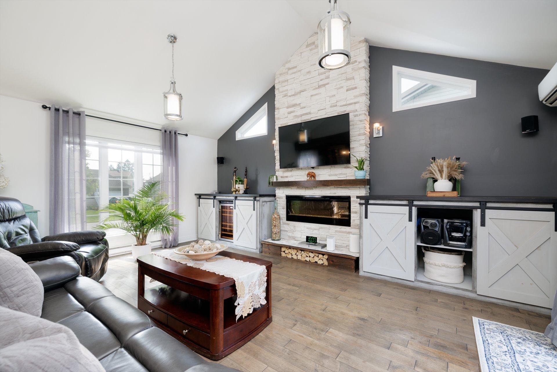 









249


38e Avenue N.

,
Saint-Zotique,




QC
J0P1Z0

