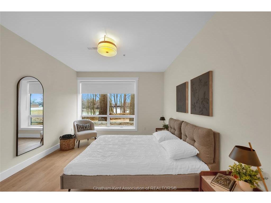 









364


Grand

Avenue East, 401,
Chatham,




ON
N7L 1W6


