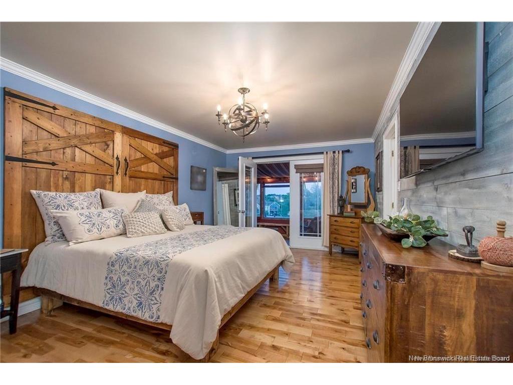 









180


Leblanc

AVE,
Shediac,




NB
E4P 1Y8

