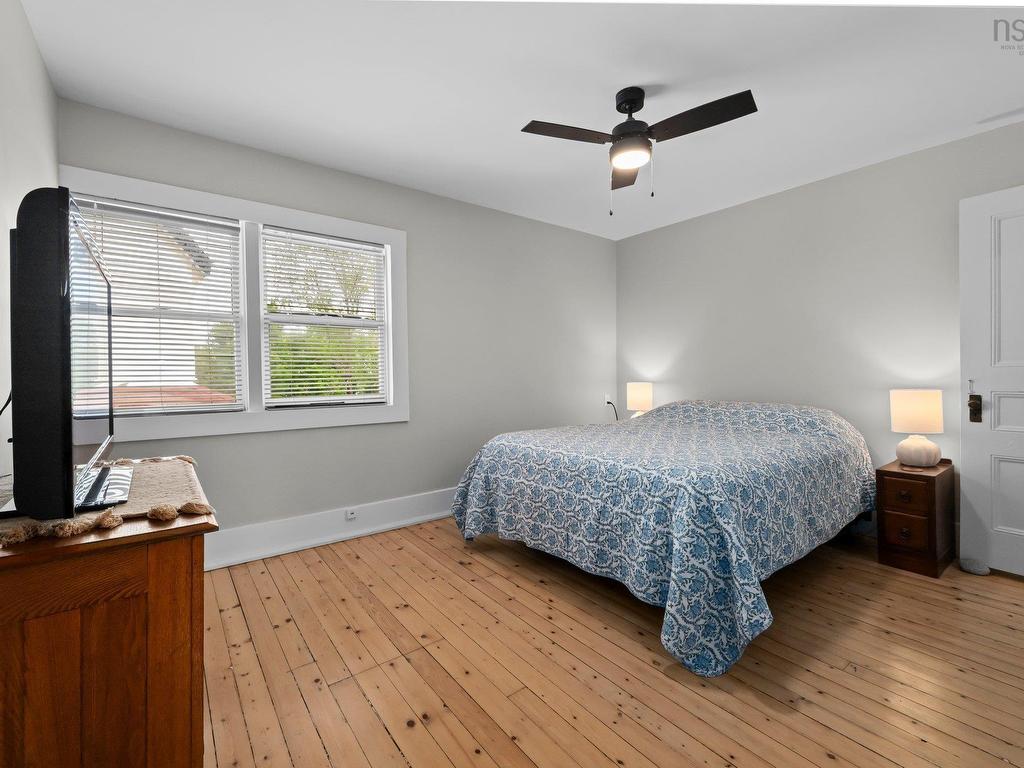 












689 King Street

,
Windsor,




NS
B0N 2T0

