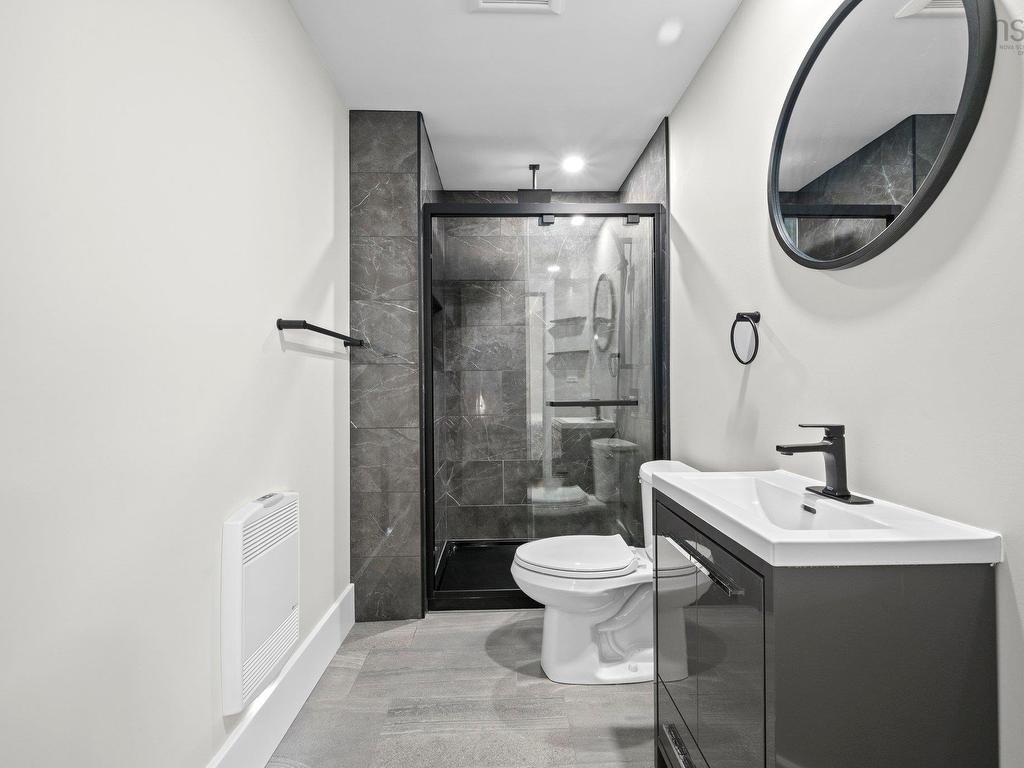 












689 King Street

,
Windsor,




NS
B0N 2T0

