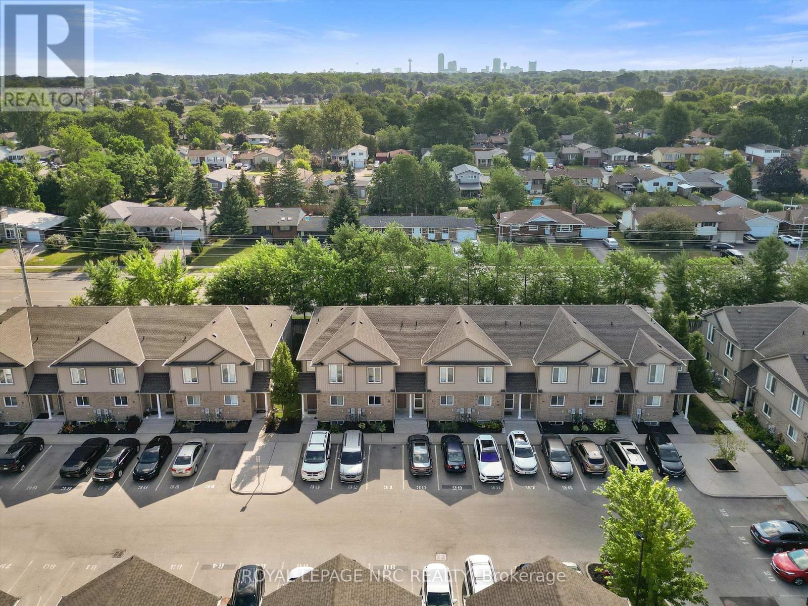 












23 - 6118 KELSEY CRESCENT

,
Niagara Falls (Forestview),




Ontario
L2H0M6

