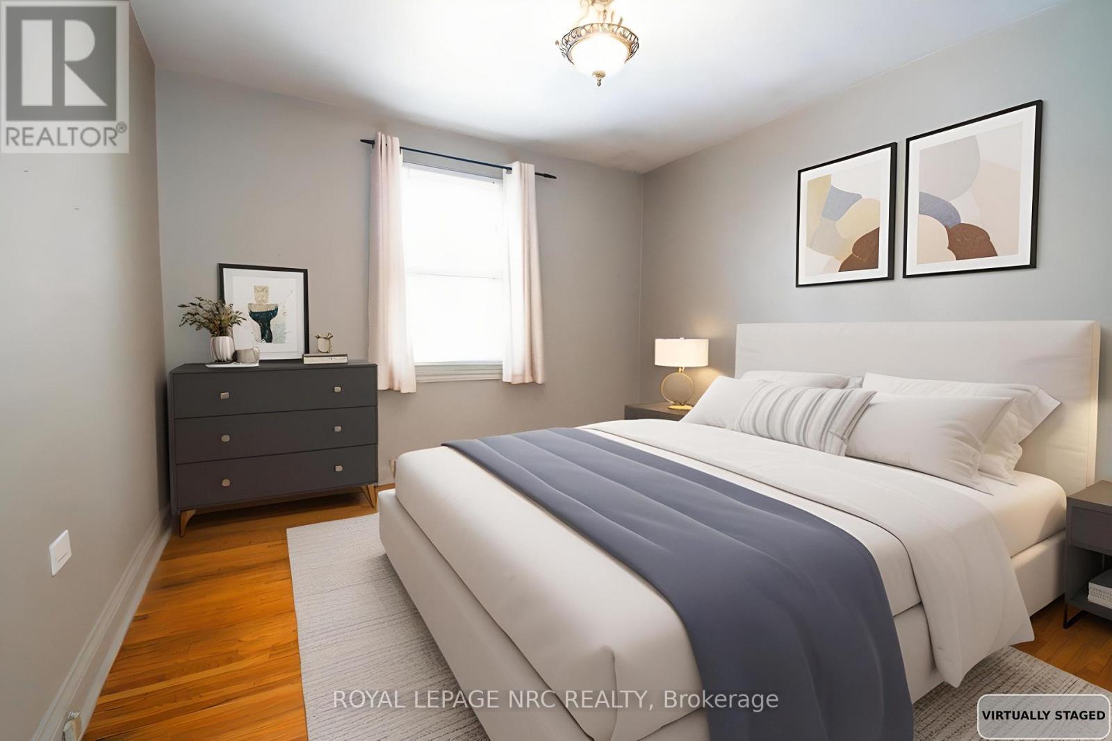 












11 MELROSE AVENUE

,
St. Catharines (Oakdale),




Ontario
L2P2E3

