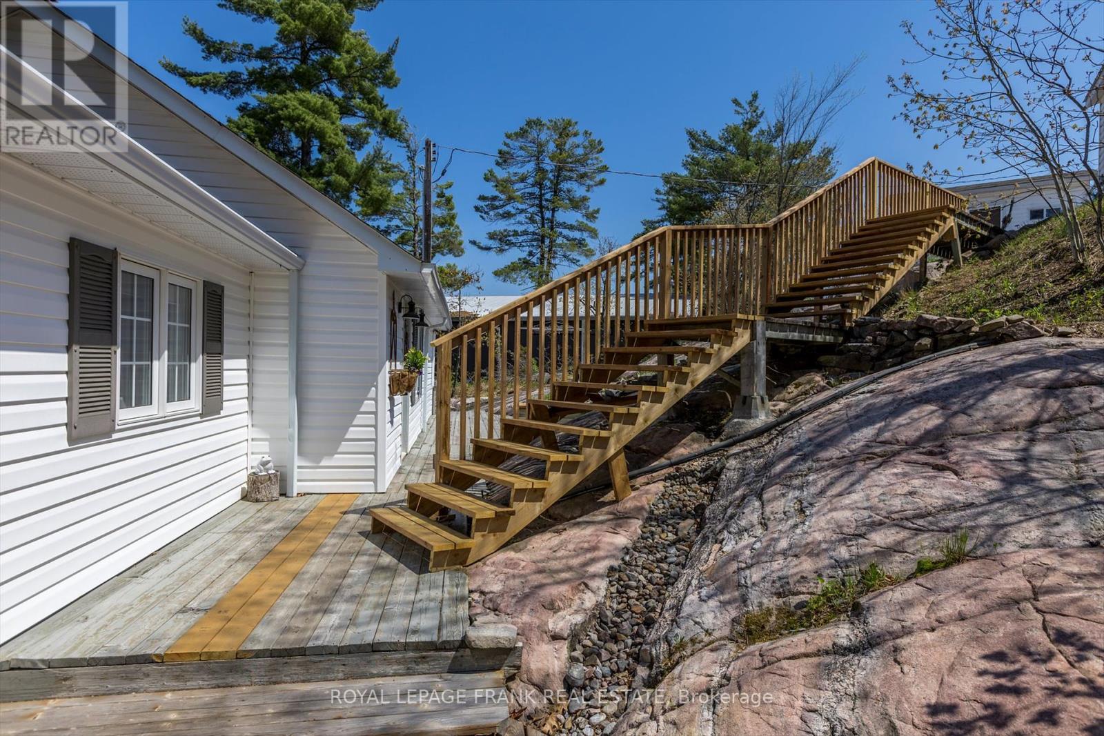 












4881 HIGHWAY 28

,
Trent Lakes,




Ontario
K0L1J0

