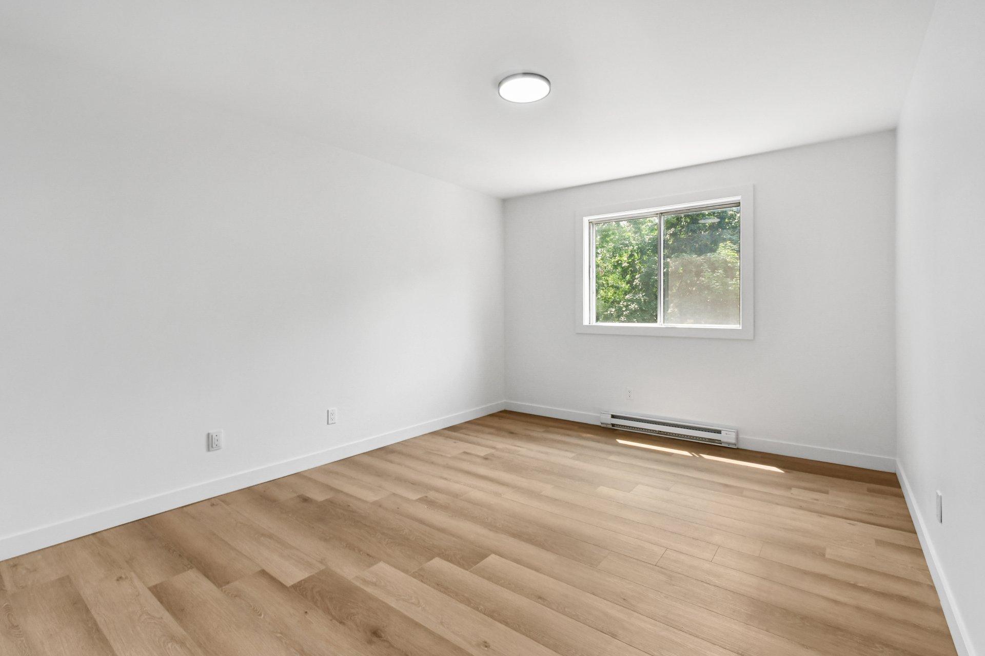 









279


Rue de Springfield

, 5,
Longueuil (Greenfield Park),




QC
J4V1X7

