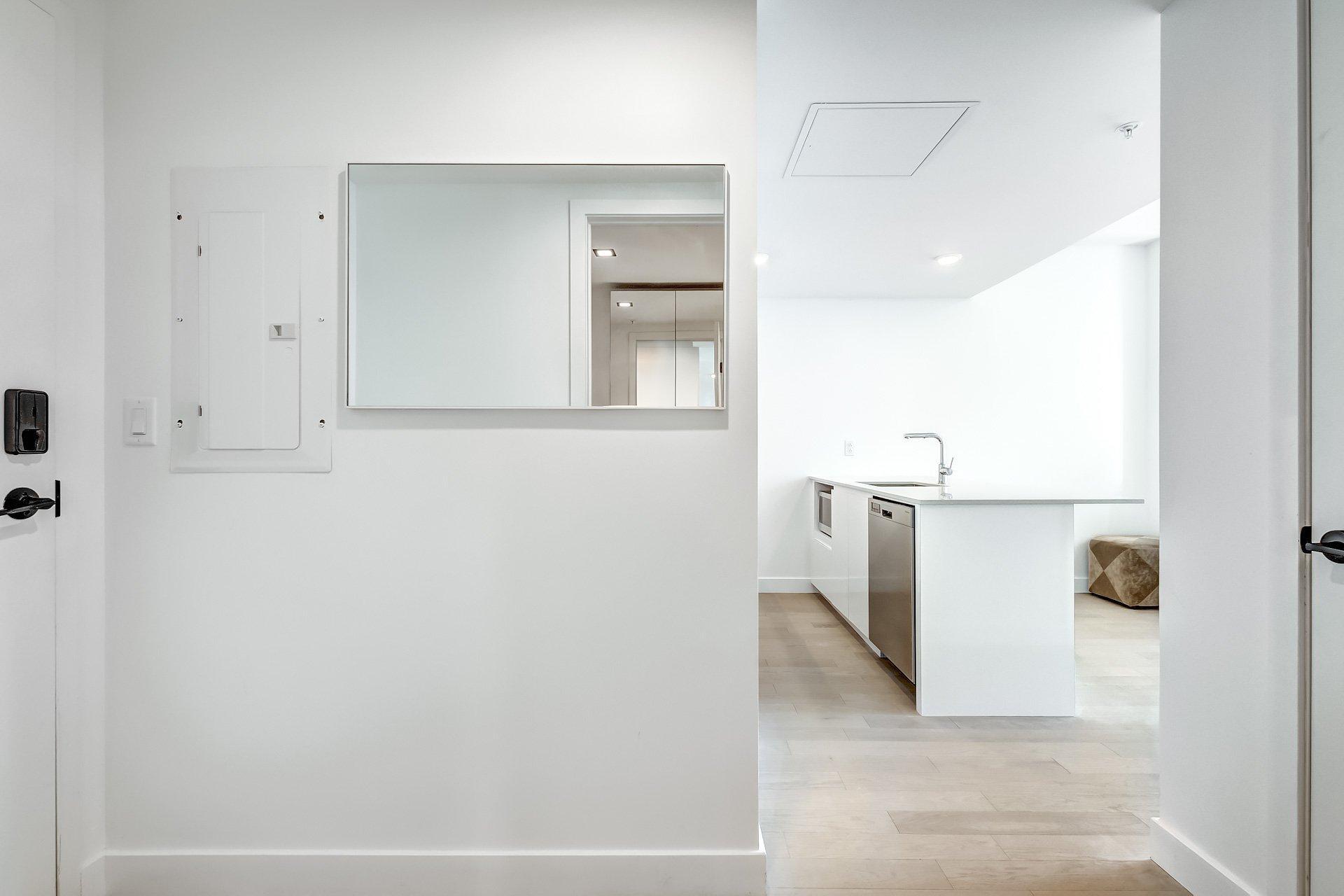 









1210


Rue Jeanne-Mance

, 2818,
Montréal (Ville-Marie),




QC
H2X1M1

