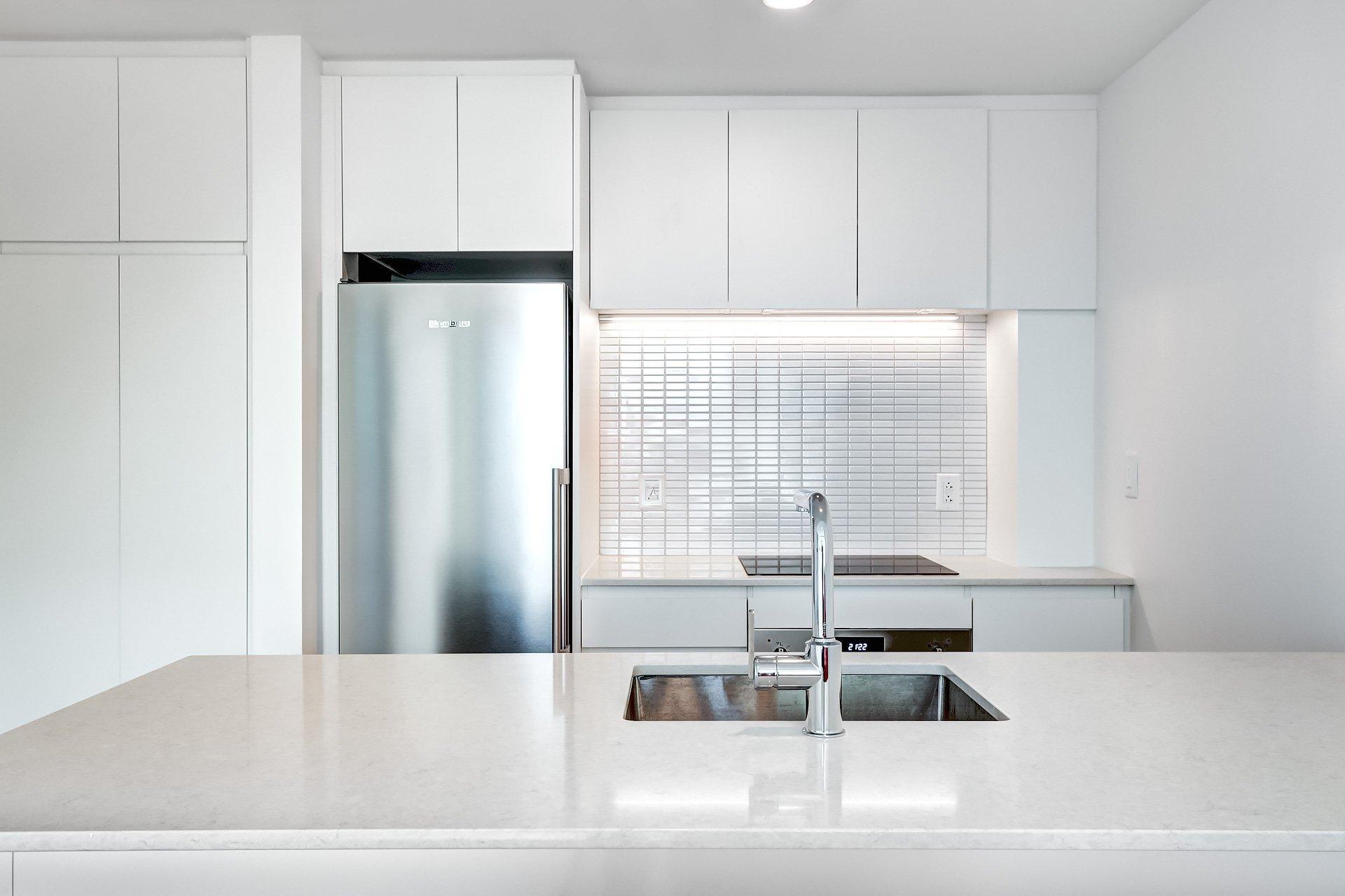 









1210


Rue Jeanne-Mance

, 2818,
Montréal (Ville-Marie),




QC
H2X1M1

