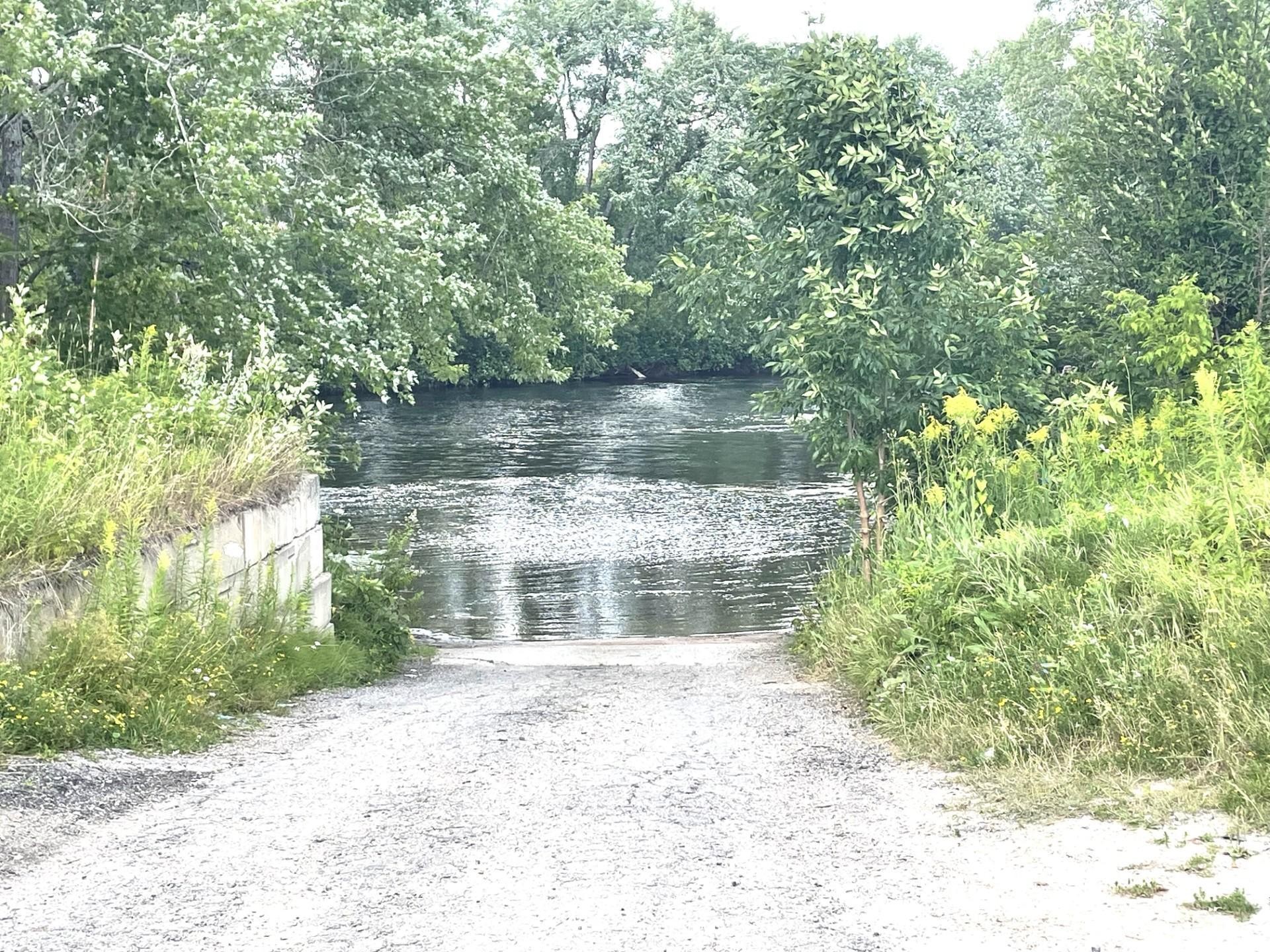 












Rue des Algonquins

,
Mont-Laurier,







QC
J9L0A4

